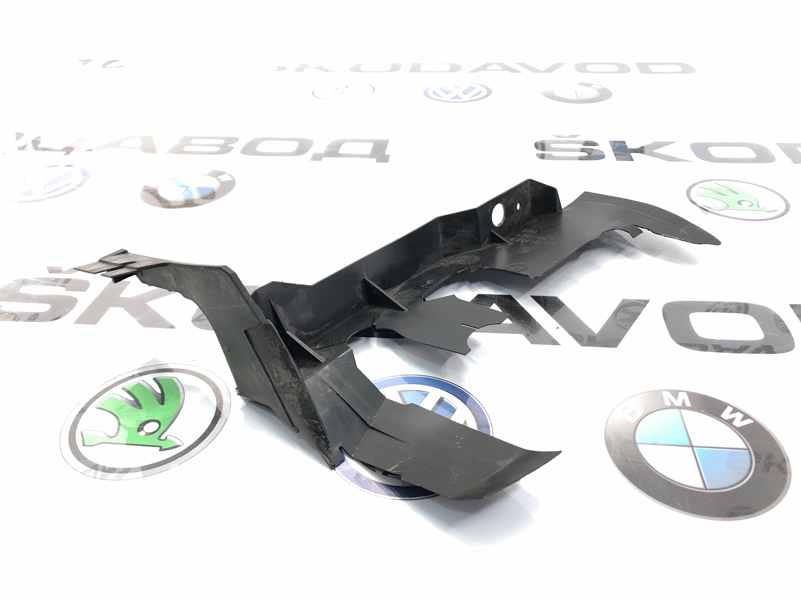 Дефлектор радиатора, 500 рублей, Москва