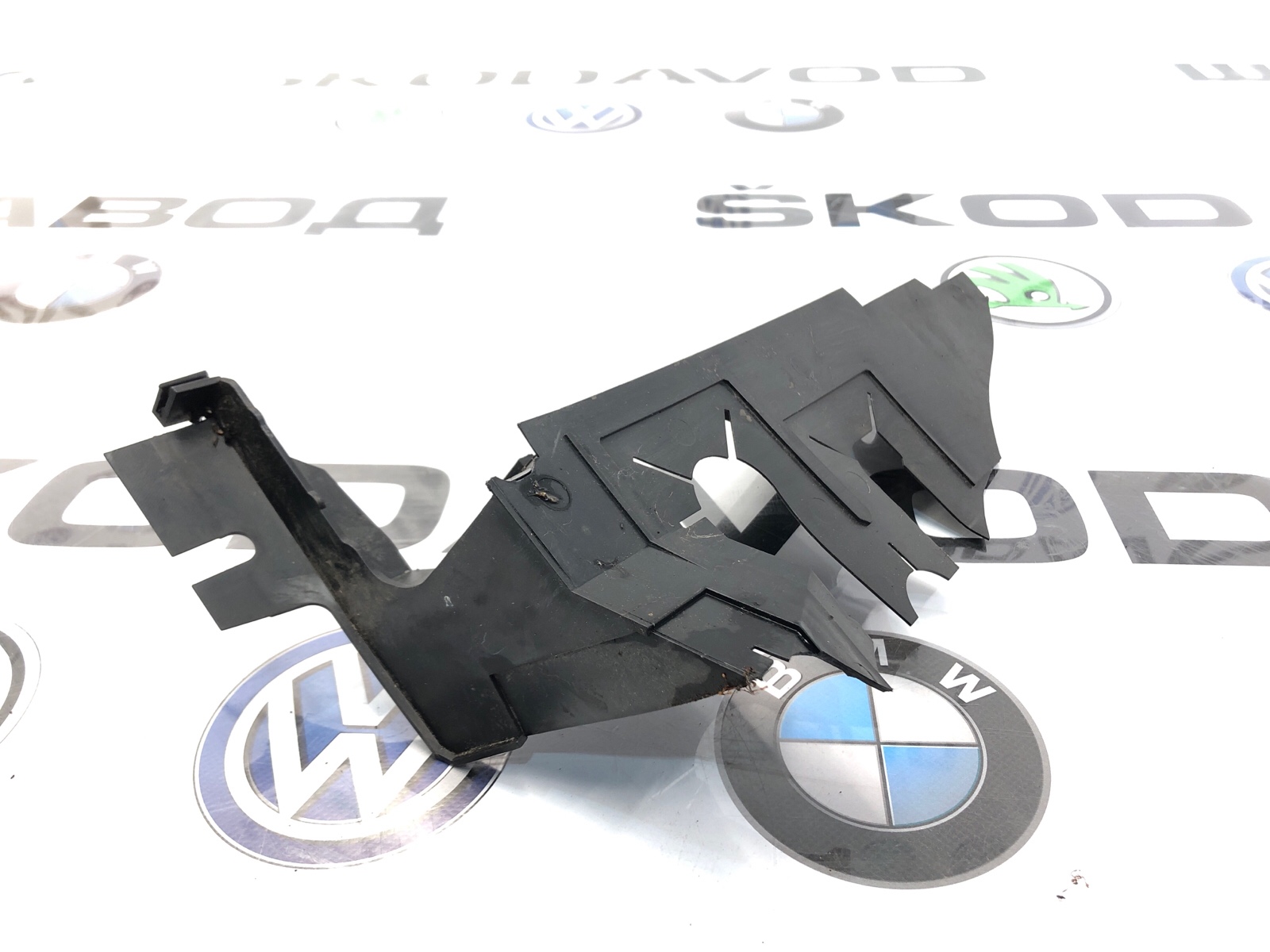 Дефлектор радиатора, 500 рублей, Москва