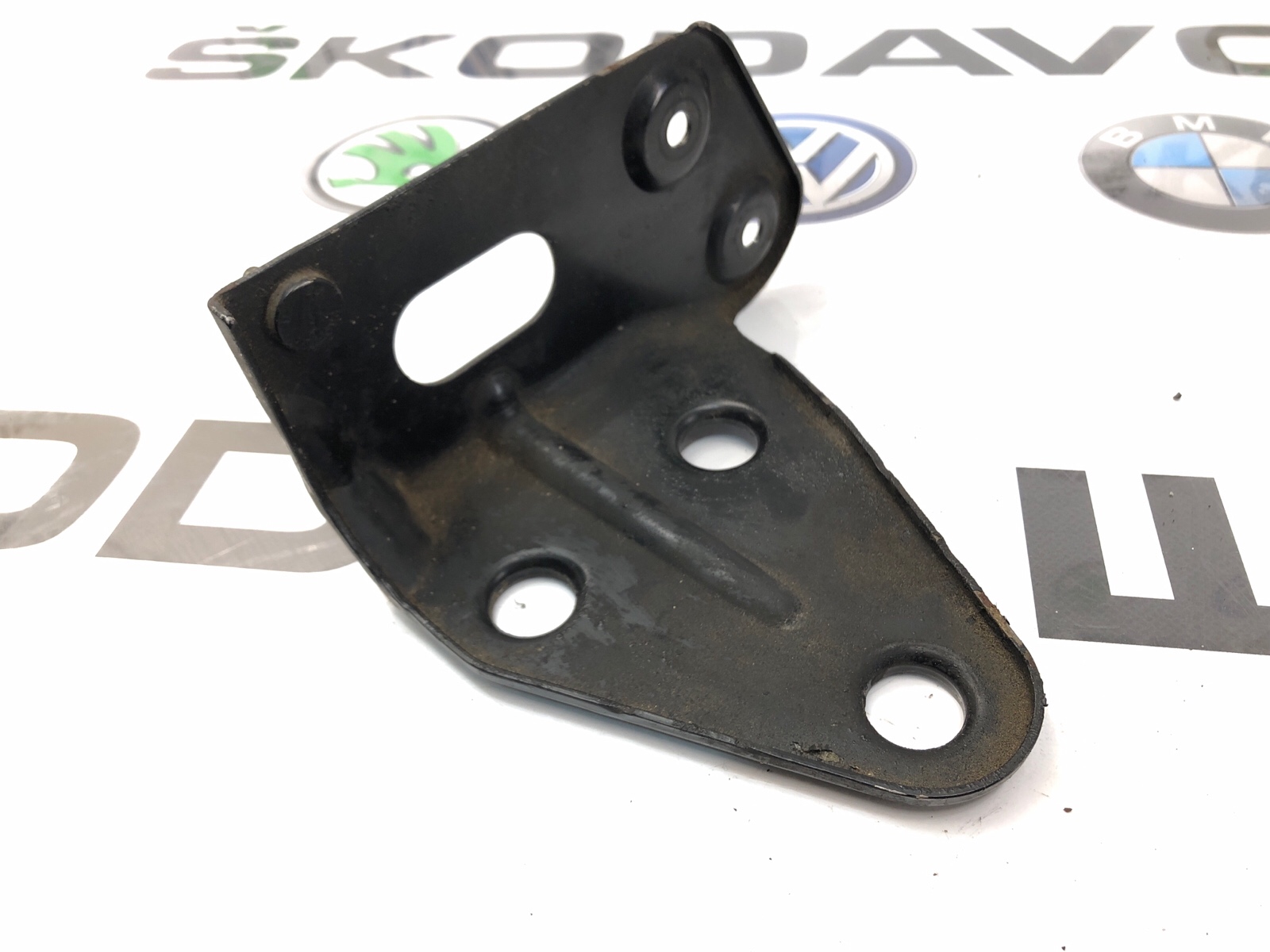 Кронштейн блока ABS, 500 рублей, Москва