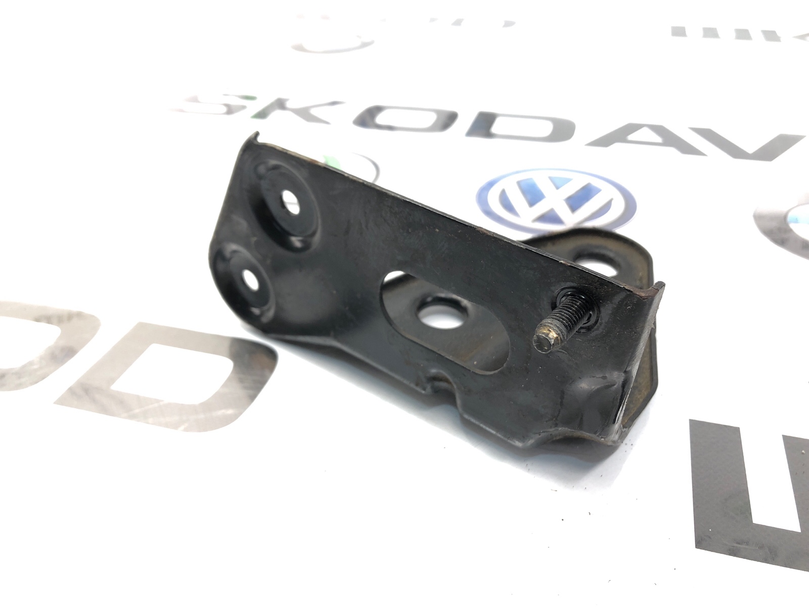 Кронштейн блока ABS, 500 рублей, Москва