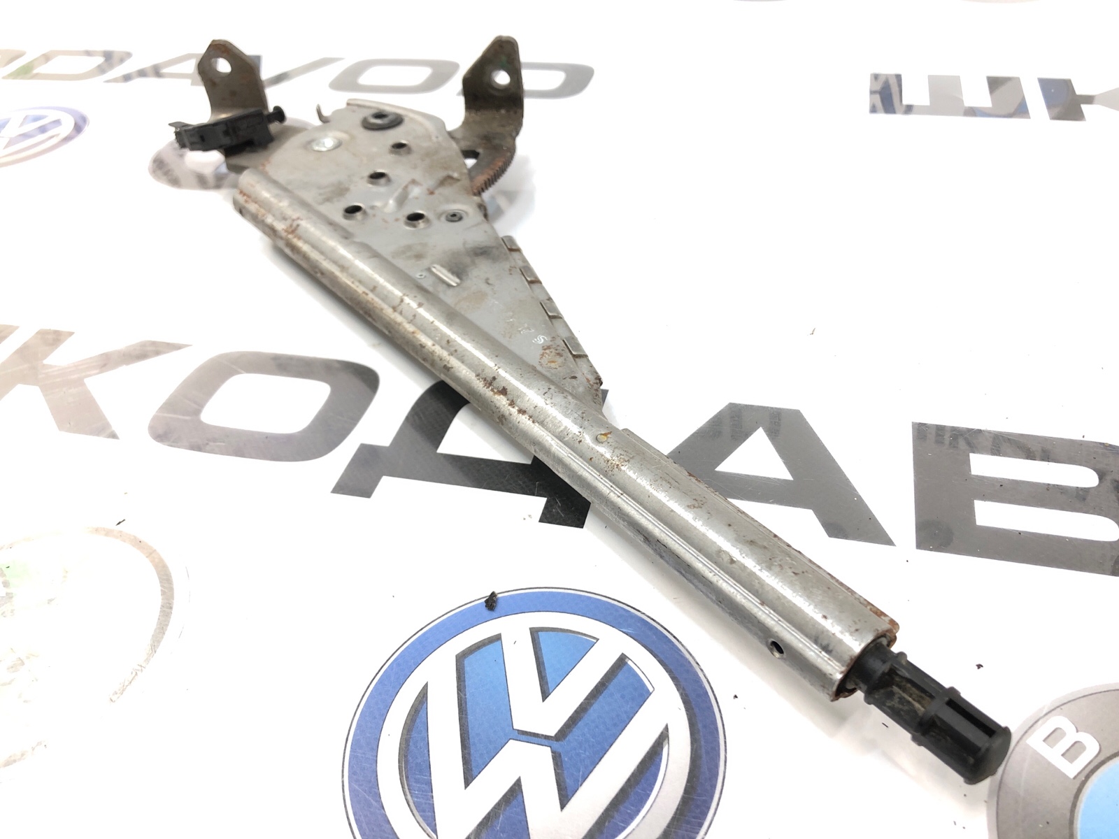 Ручник, 2000 рублей, Москва