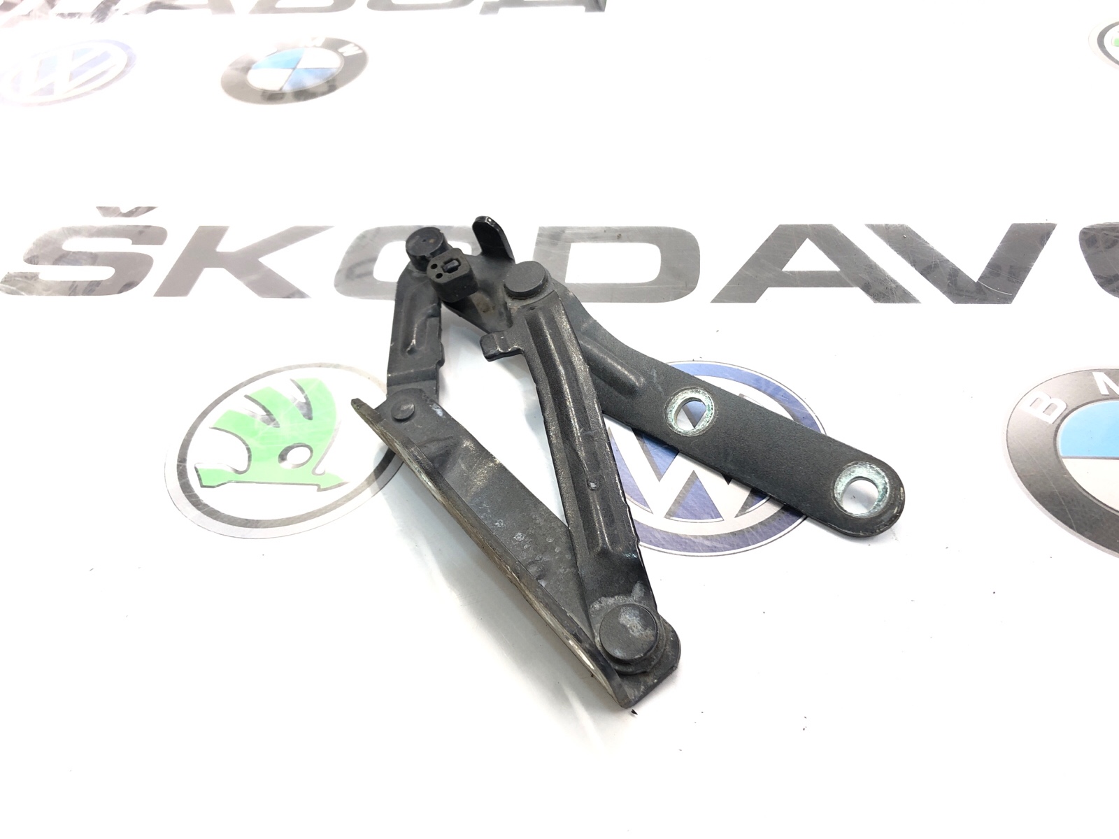 петля капота, 2500 рублей, Москва