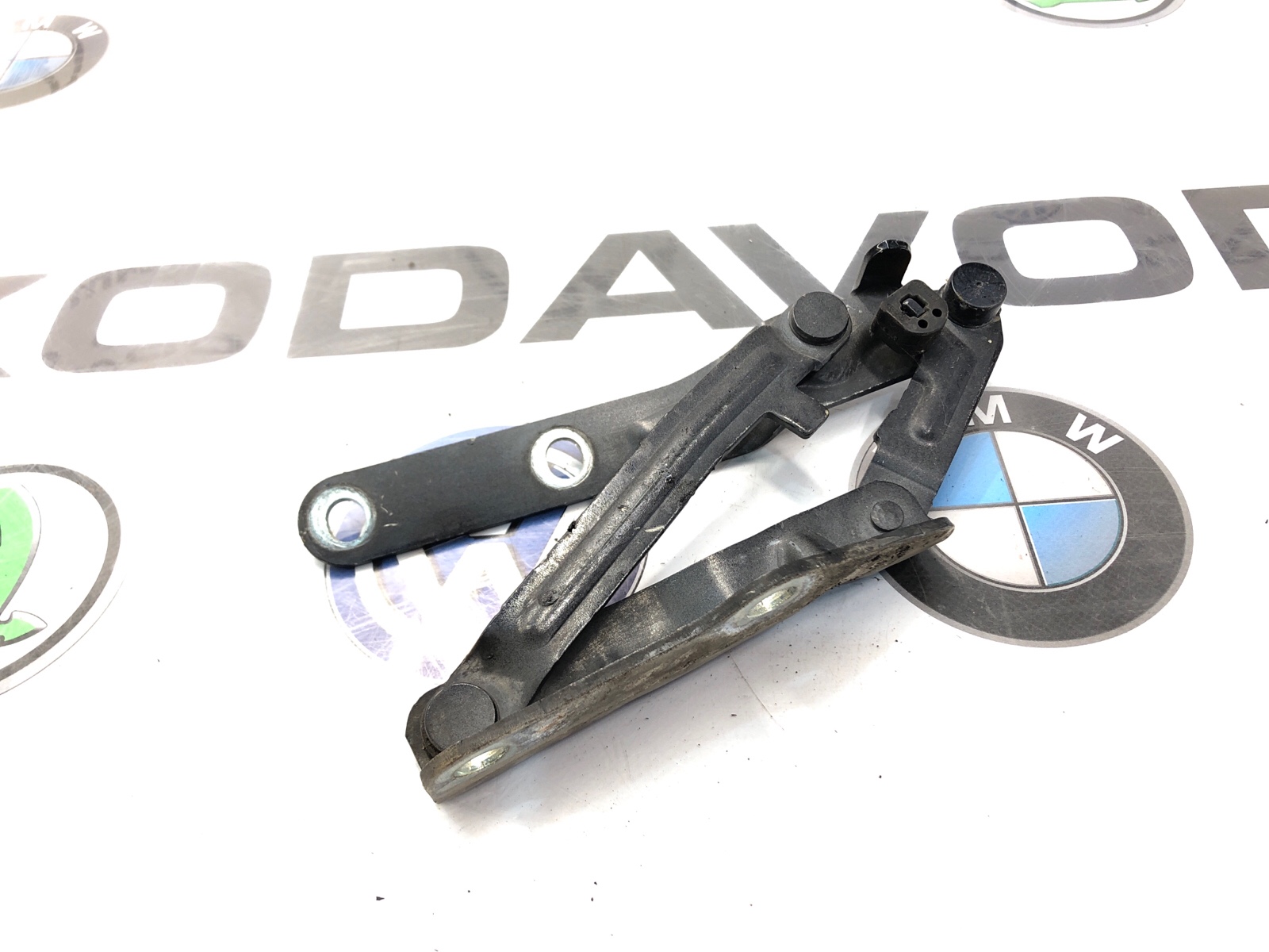 петля капота, 2500 рублей, Москва