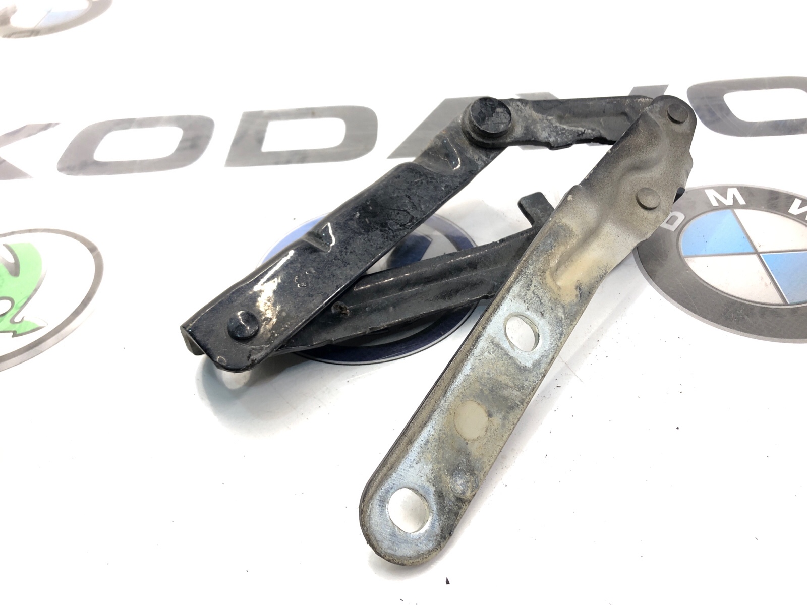 петля капота, 2500 рублей, Москва