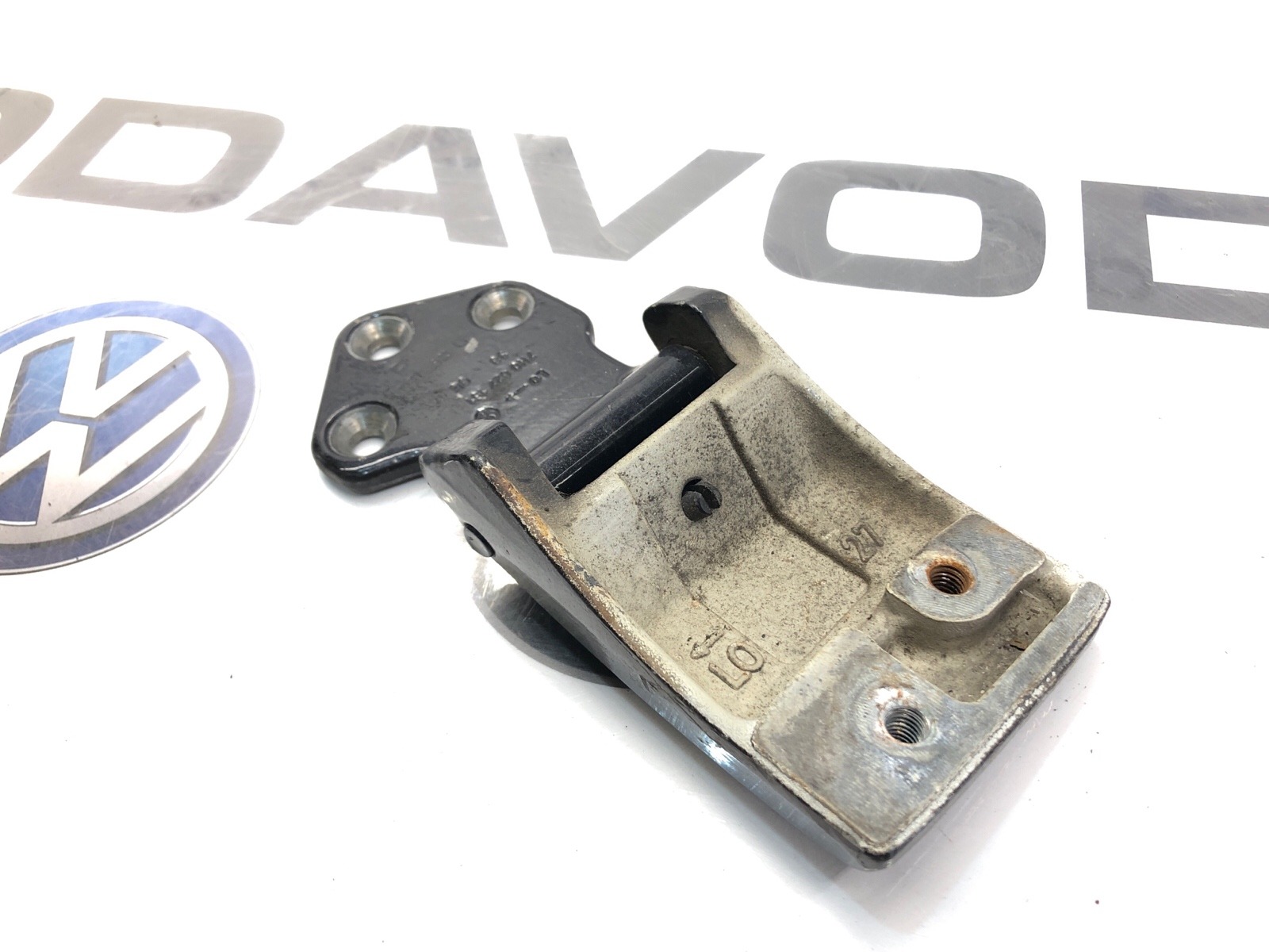 Петля крышки багажника, 2000 рублей, Москва