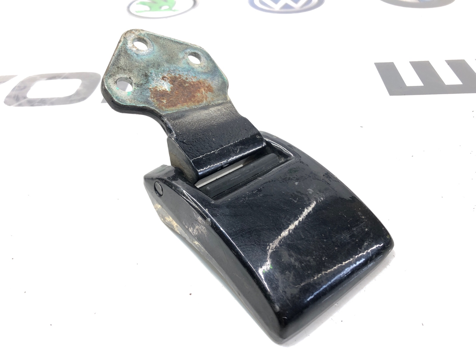 Петля крышки багажника, 2000 рублей, Москва