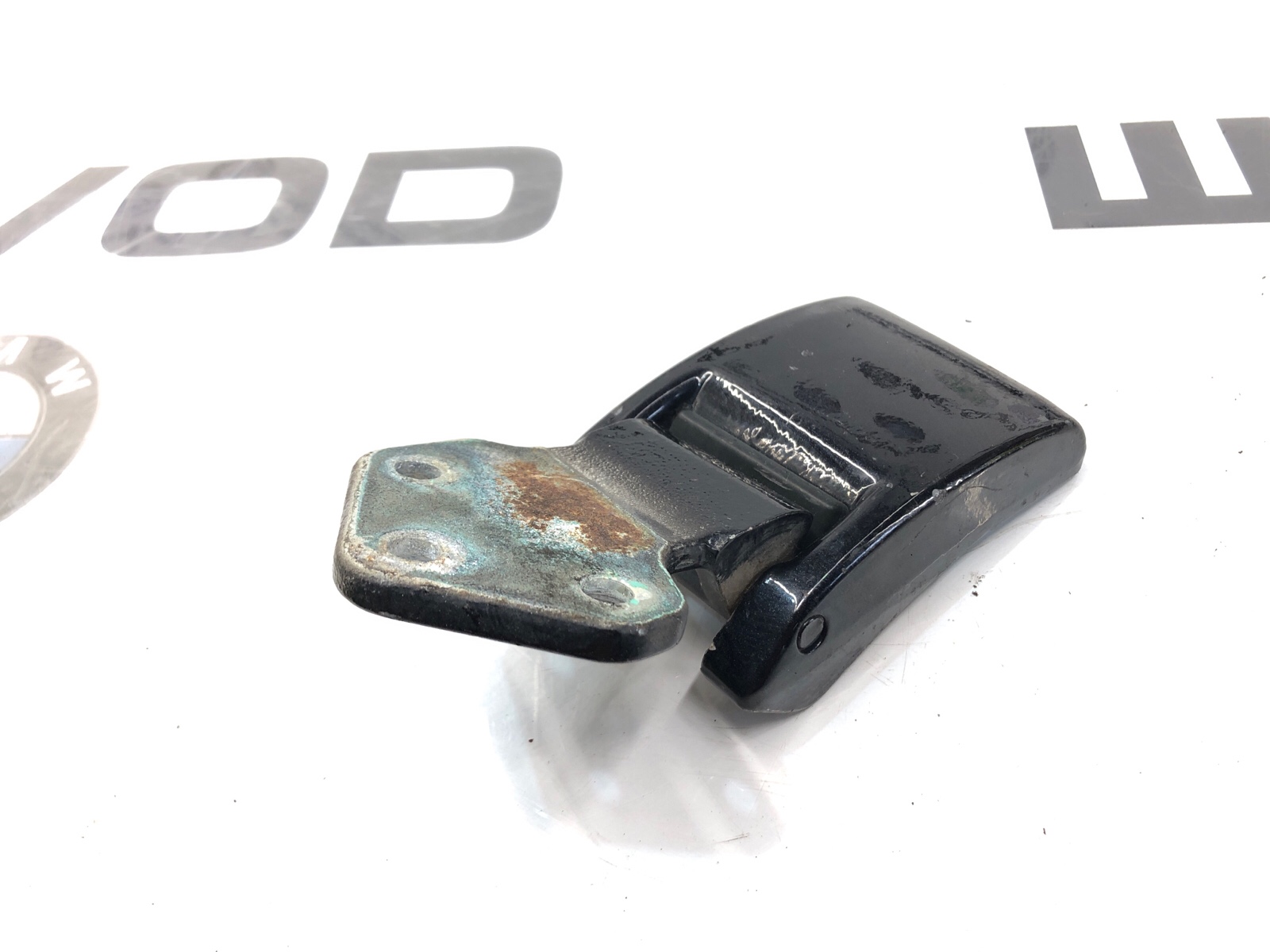 Петля крышки багажника, 2000 рублей, Москва