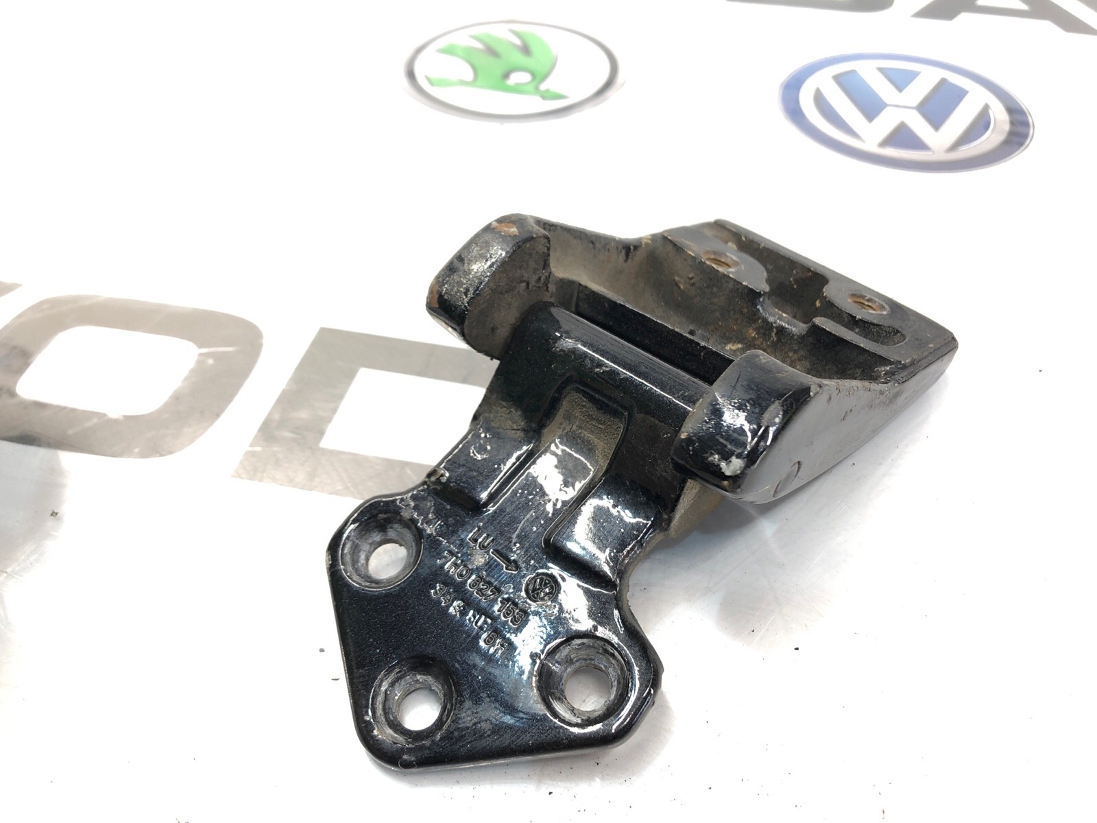 Петля крышки багажника, 2000 рублей, Москва