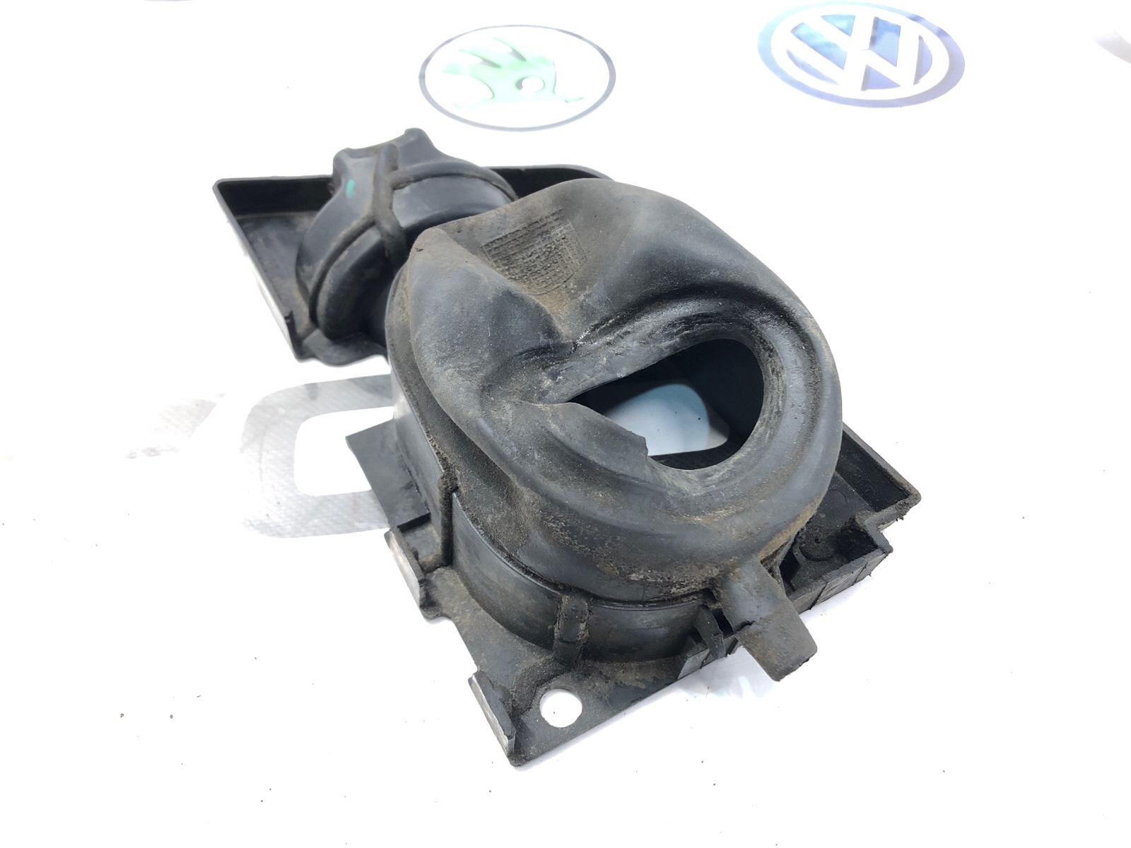 Уплотнитель горловины бензобака, 1500 рублей, Москва