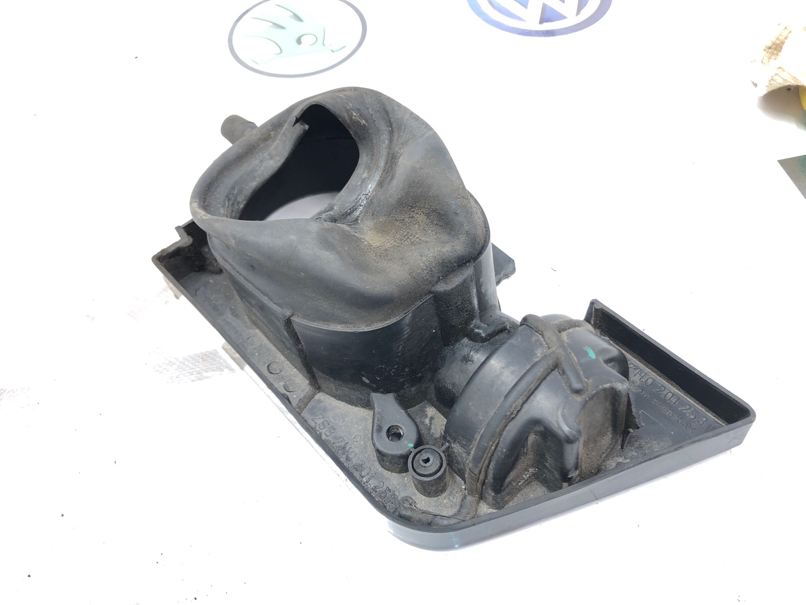 Уплотнитель горловины бензобака, 1500 рублей, Москва