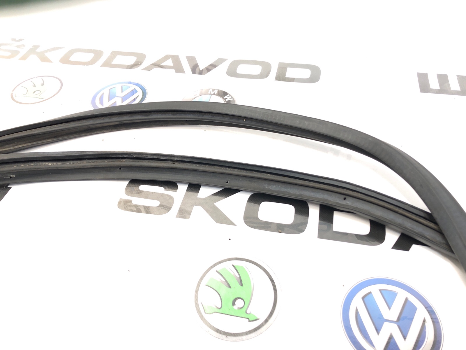 Уплотнитель проема сдвижной двери, 4000 рублей, Москва