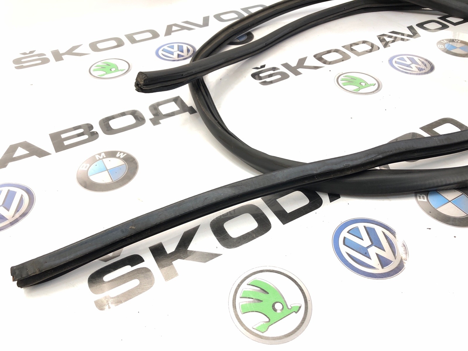 Уплотнитель проема сдвижной двери, 4000 рублей, Москва