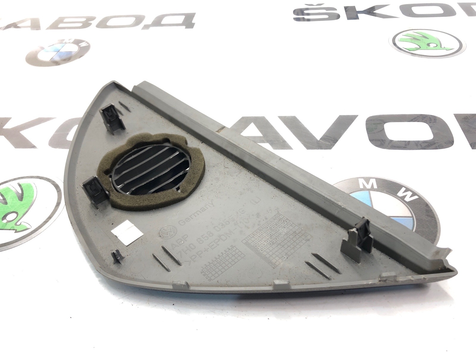 Накладка торпеды, 1000 рублей, Москва