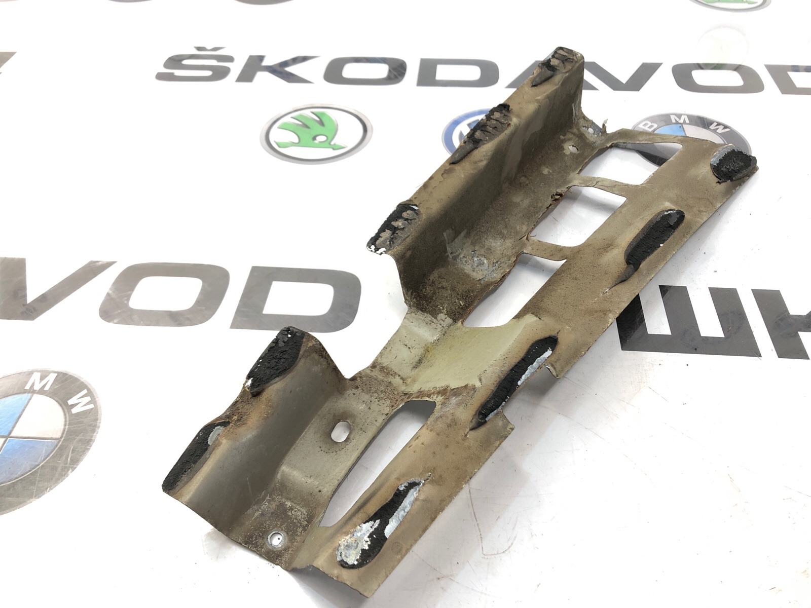 Кронштейн крыла, 3000 рублей, Москва