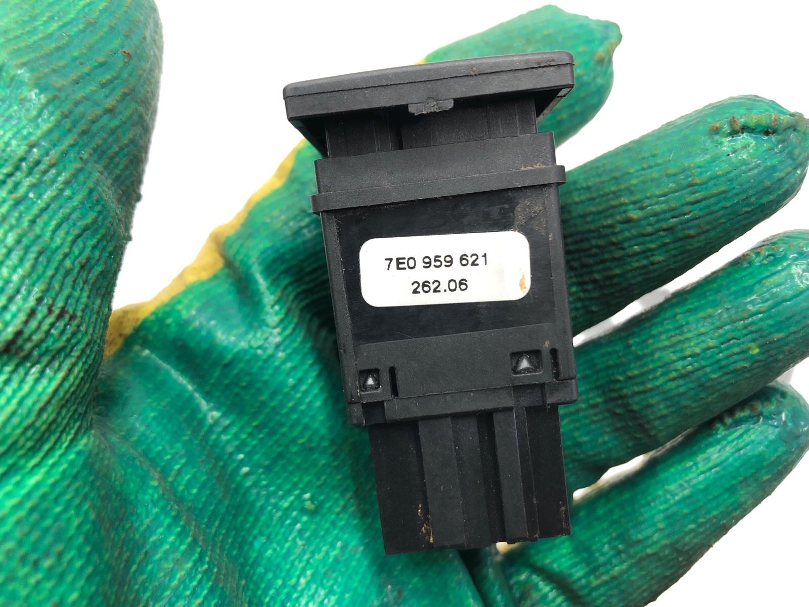 Кнопка обогрева стекла, 1200 рублей, Москва