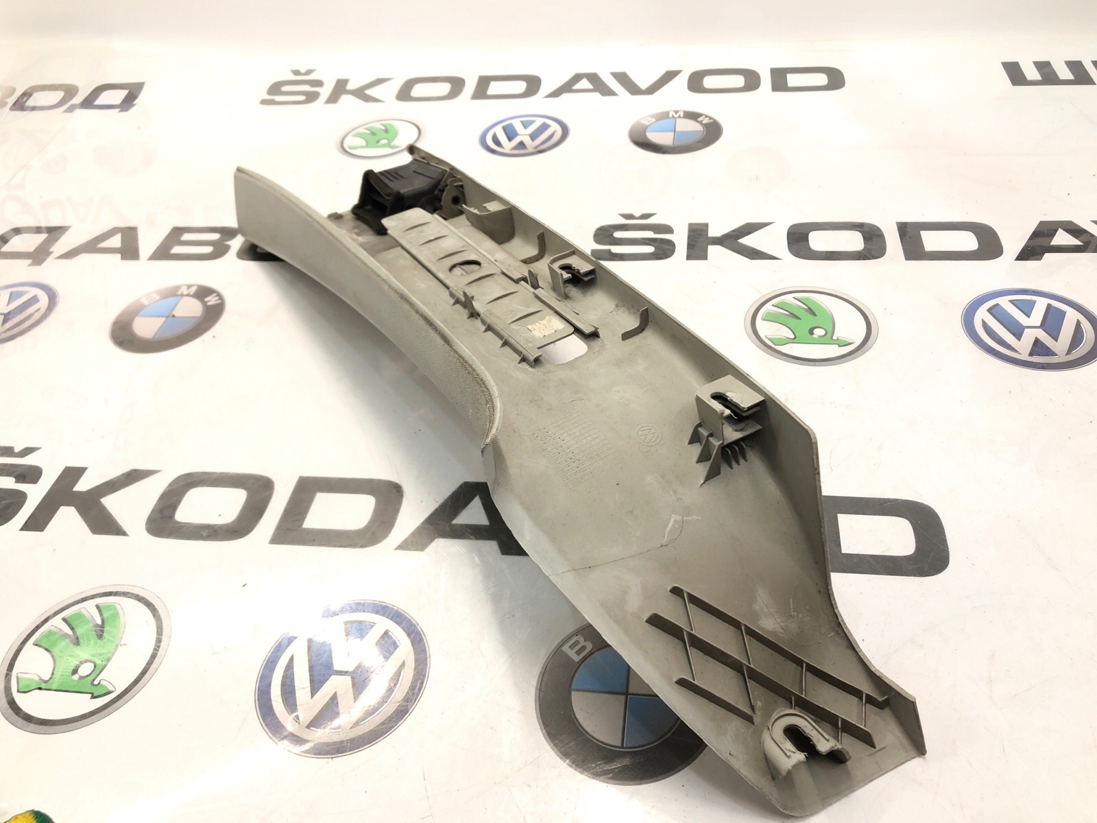 Накладка стойки, 4000 рублей, Москва