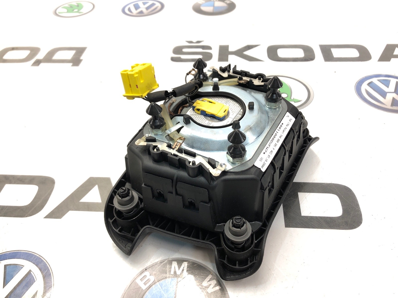 Подушка безопасности водителя, 2500 рублей, Москва