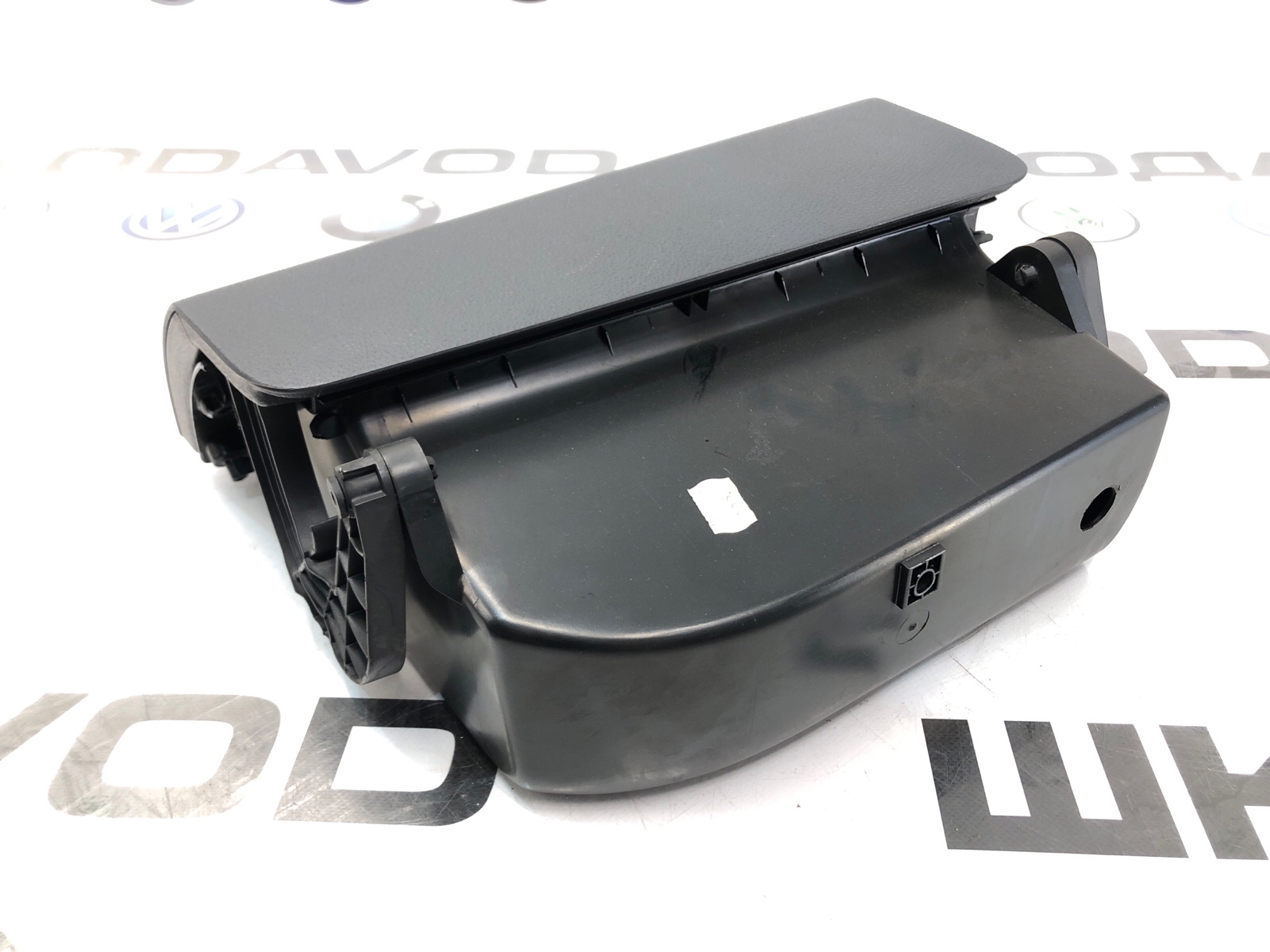 Бардачок основной, 6000 рублей, Москва