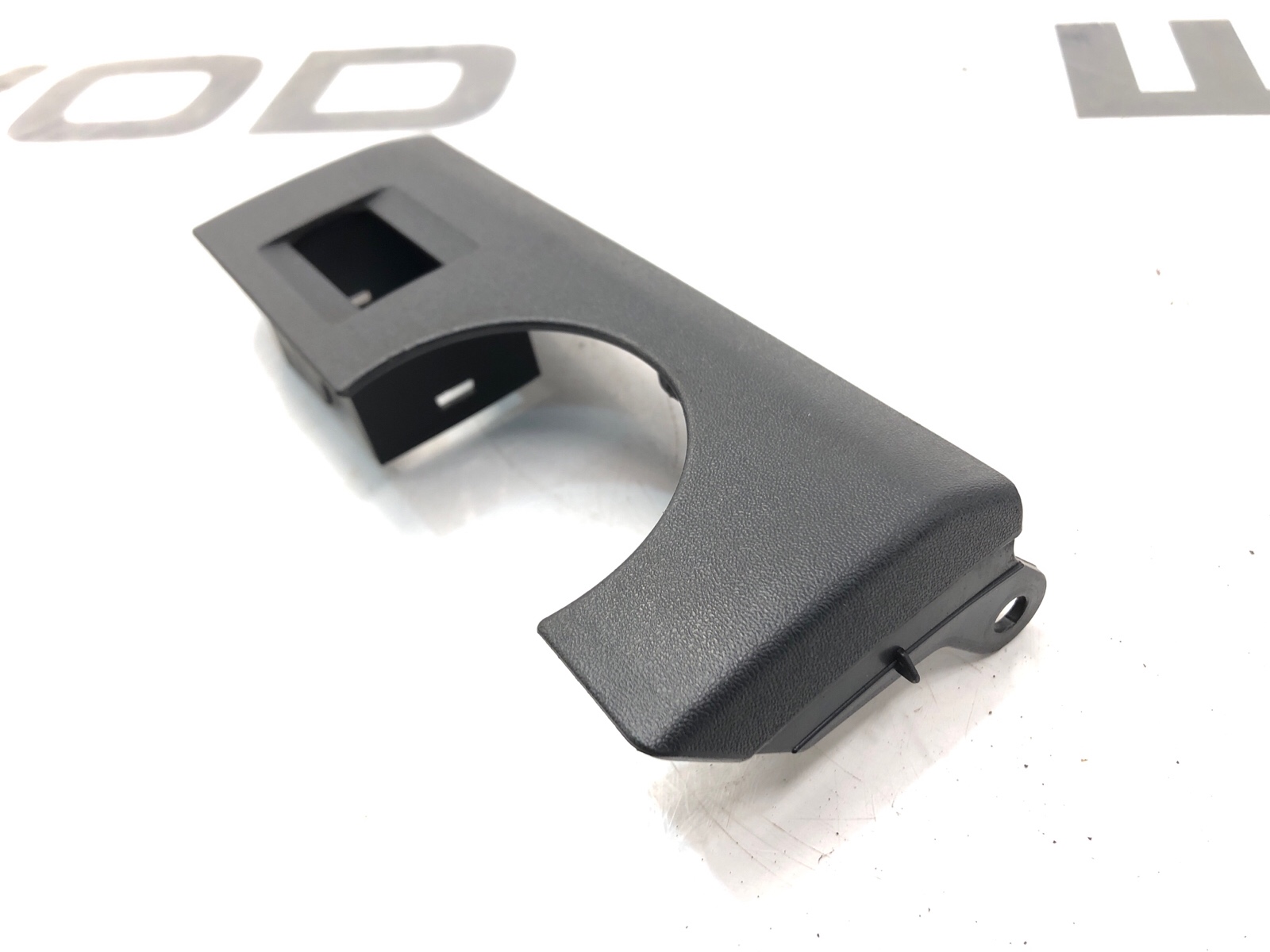 Накладка торпеды, 1000 рублей, Москва