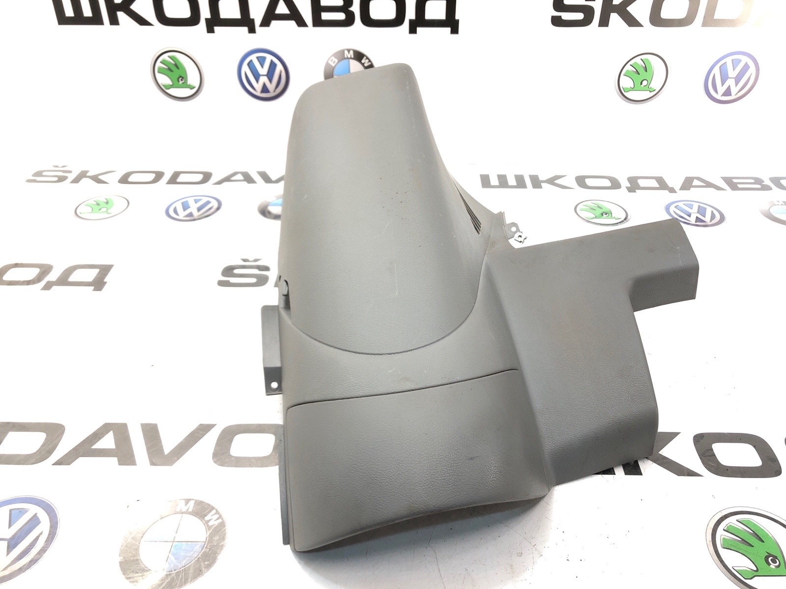 Накладка торпеды, 2000 рублей, Москва