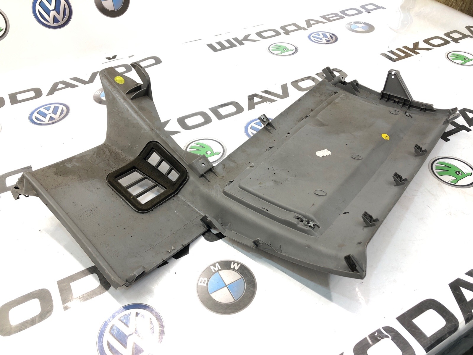 Накладка торпеды, 2500 рублей, Москва