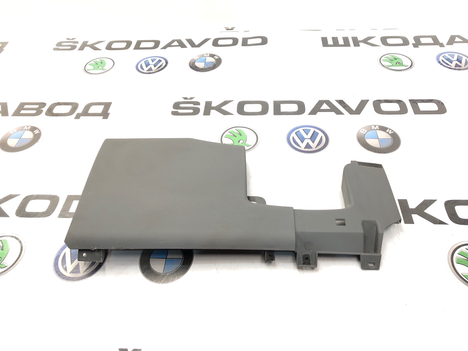 Накладка торпеды, 1000 рублей, Москва