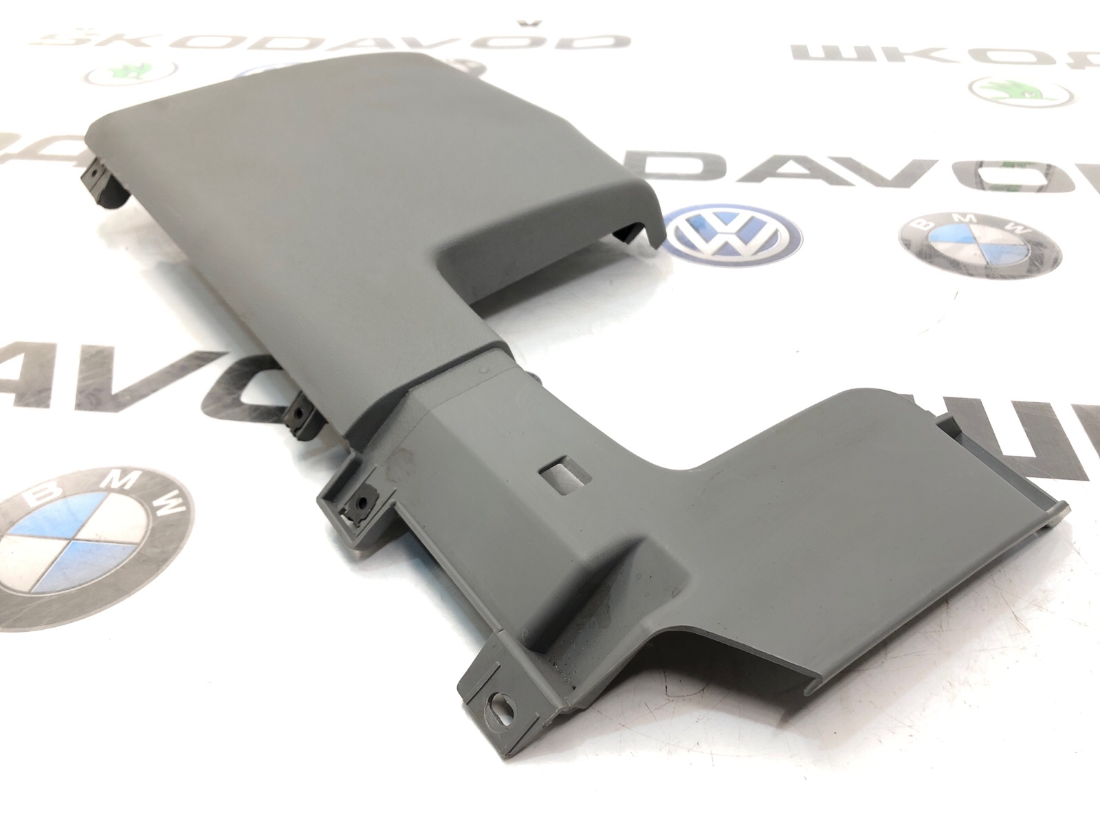 Накладка торпеды, 1000 рублей, Москва