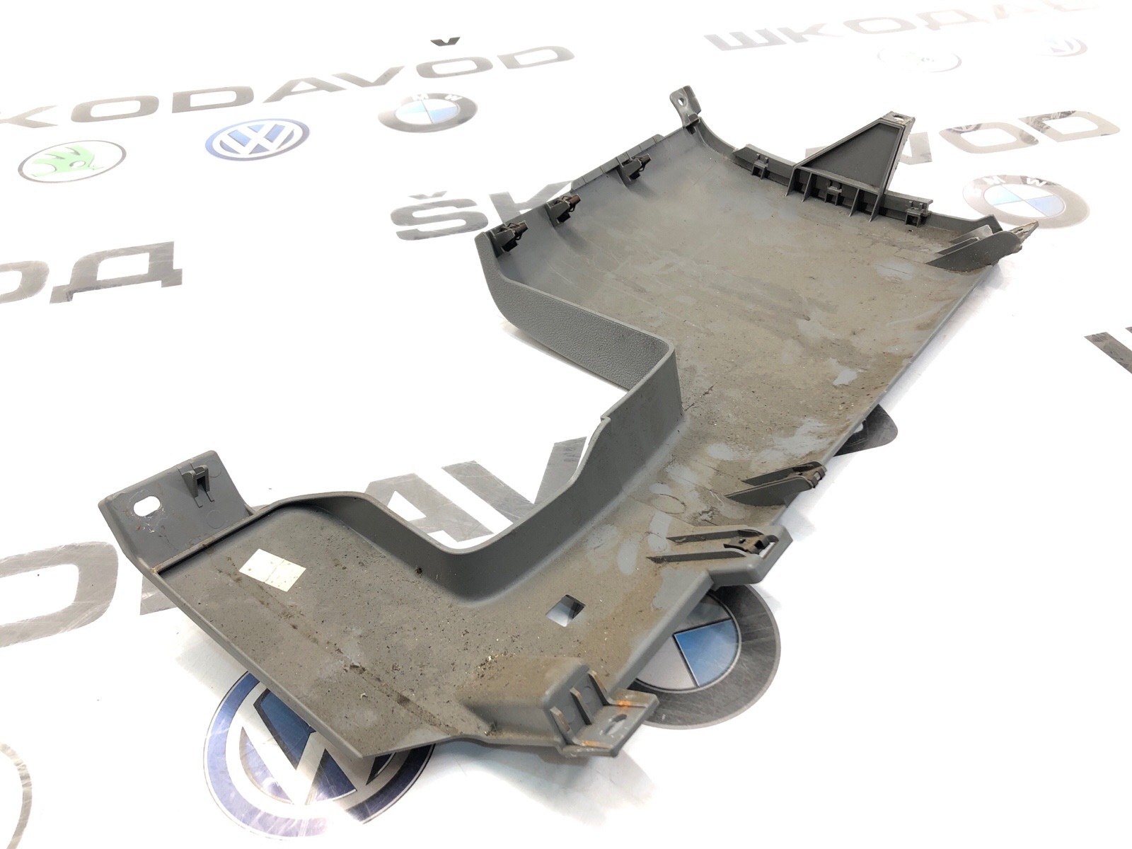 Накладка торпеды, 1000 рублей, Москва