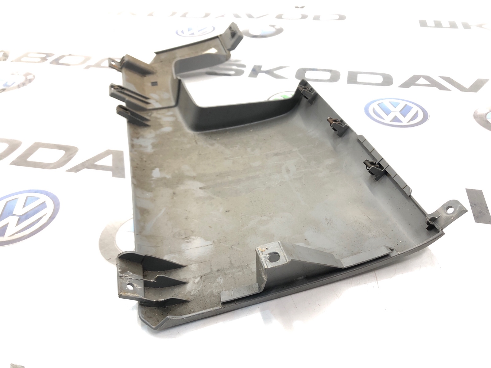 Накладка торпеды, 1000 рублей, Москва