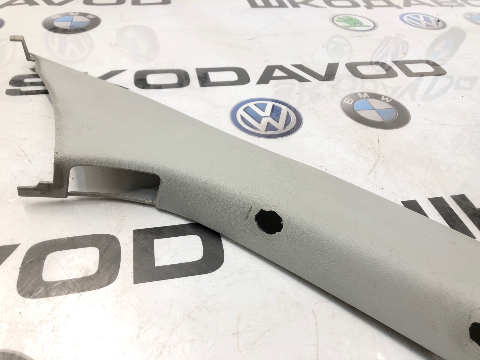 Накладка стойки, 5000 рублей, Москва