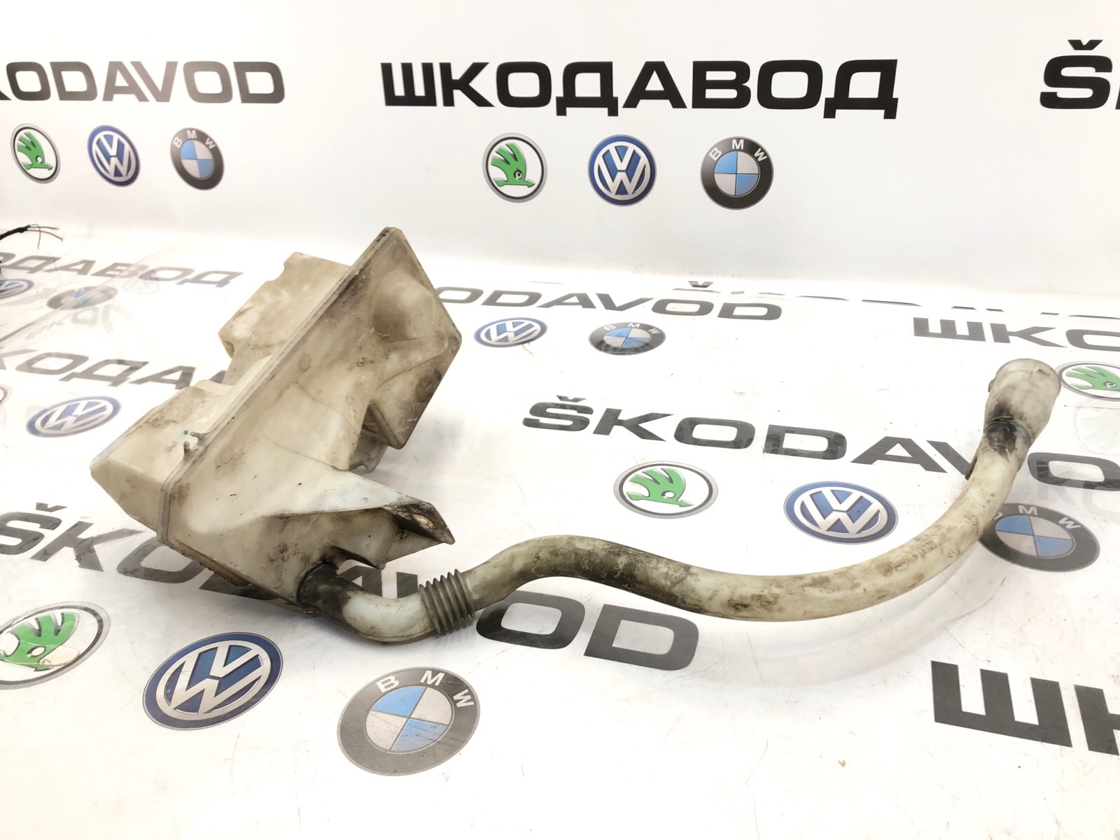 бачок омывателя, 3000 рублей, Москва