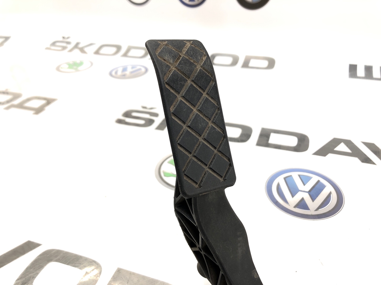 педаль газа, 4500 рублей, Москва