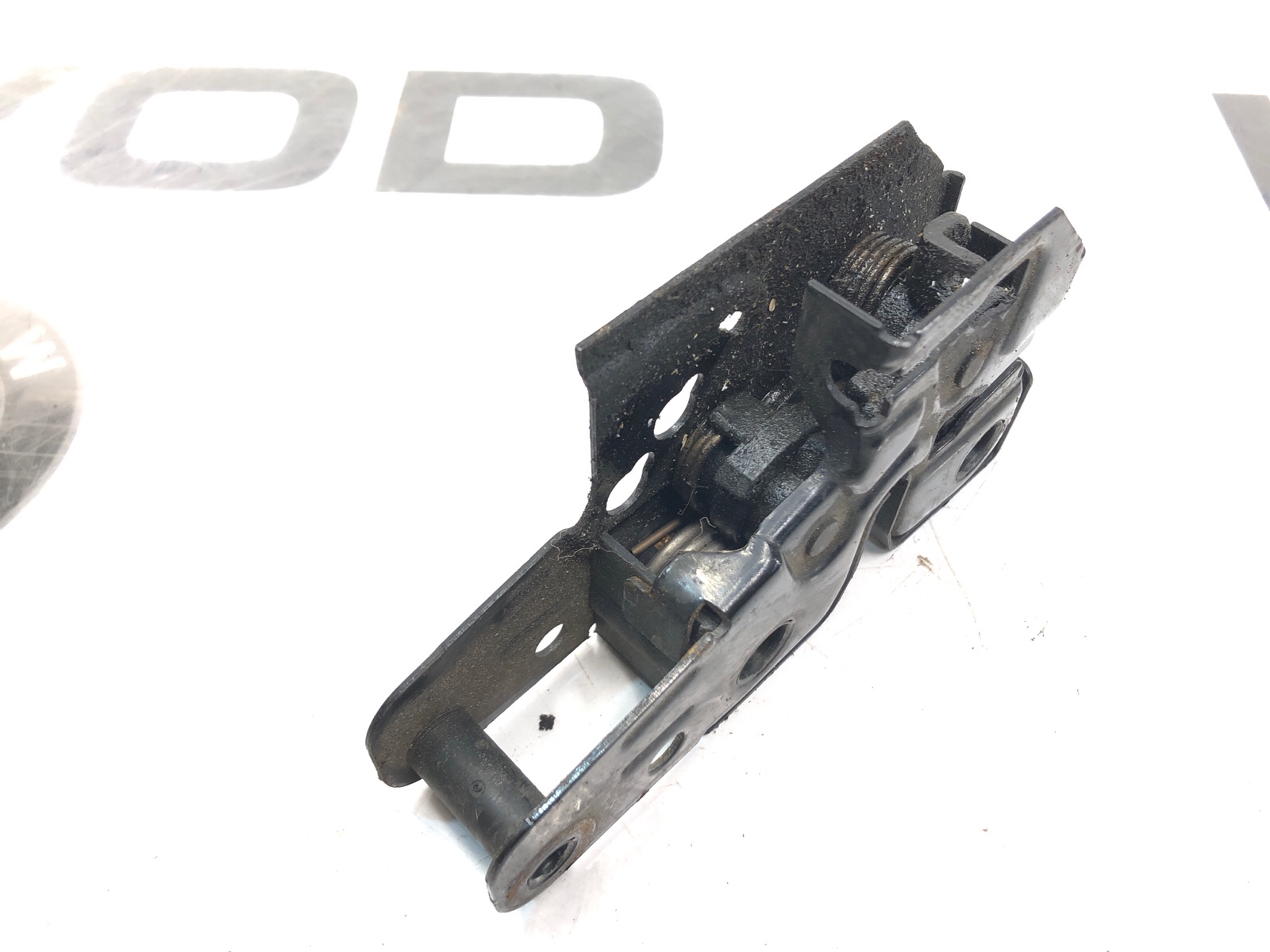 замок капота, 1500 рублей, Москва