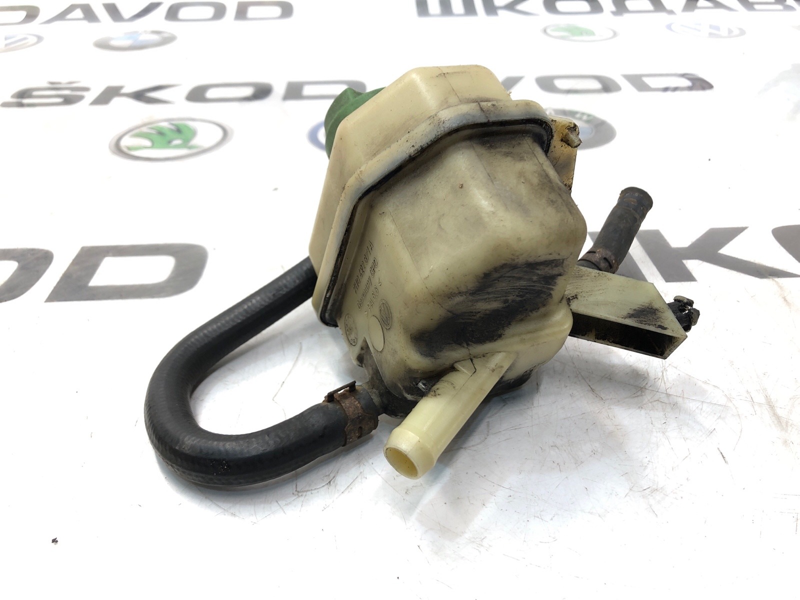 бачок гидроусилителя, 2000 рублей, Москва