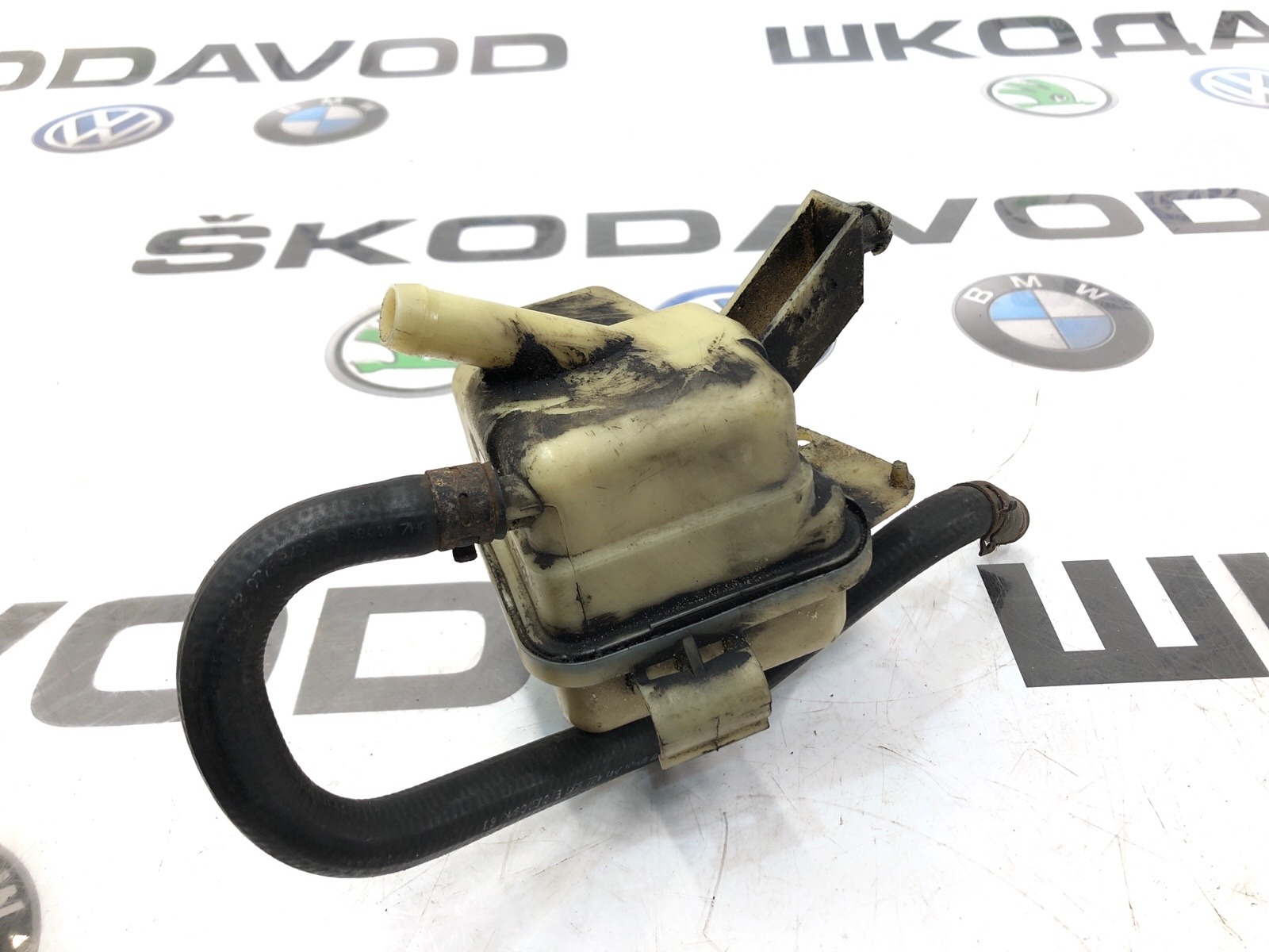 бачок гидроусилителя, 2000 рублей, Москва