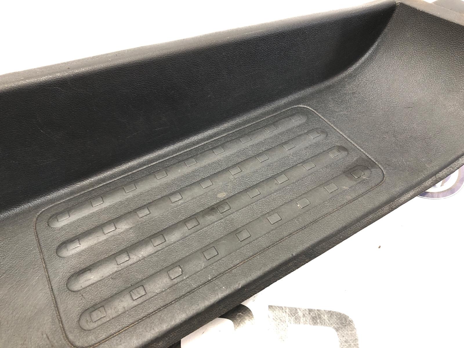 Накладка порога (внутренняя), 2000 рублей, Москва