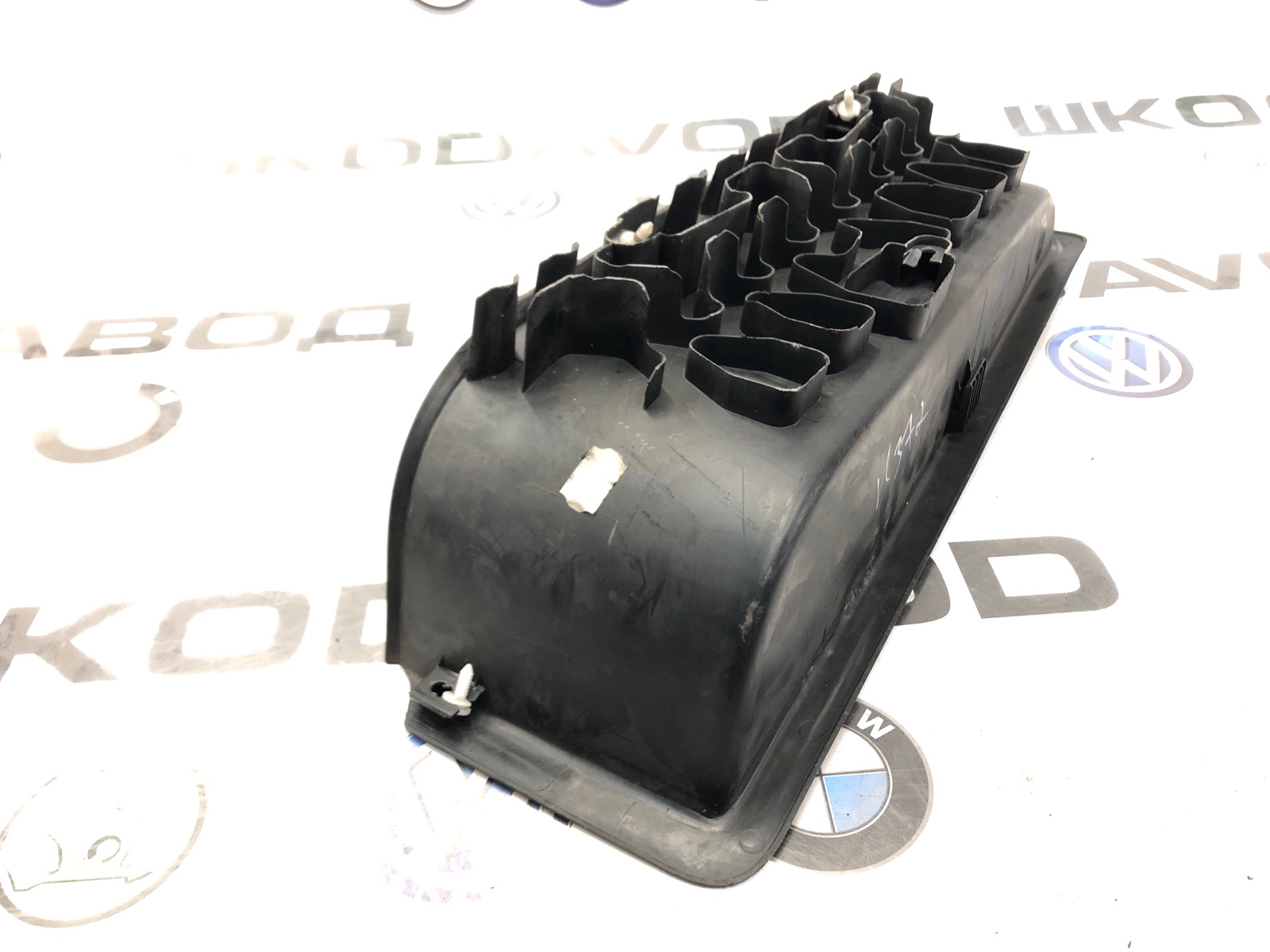 Накладка порога (внутренняя), 2000 рублей, Москва