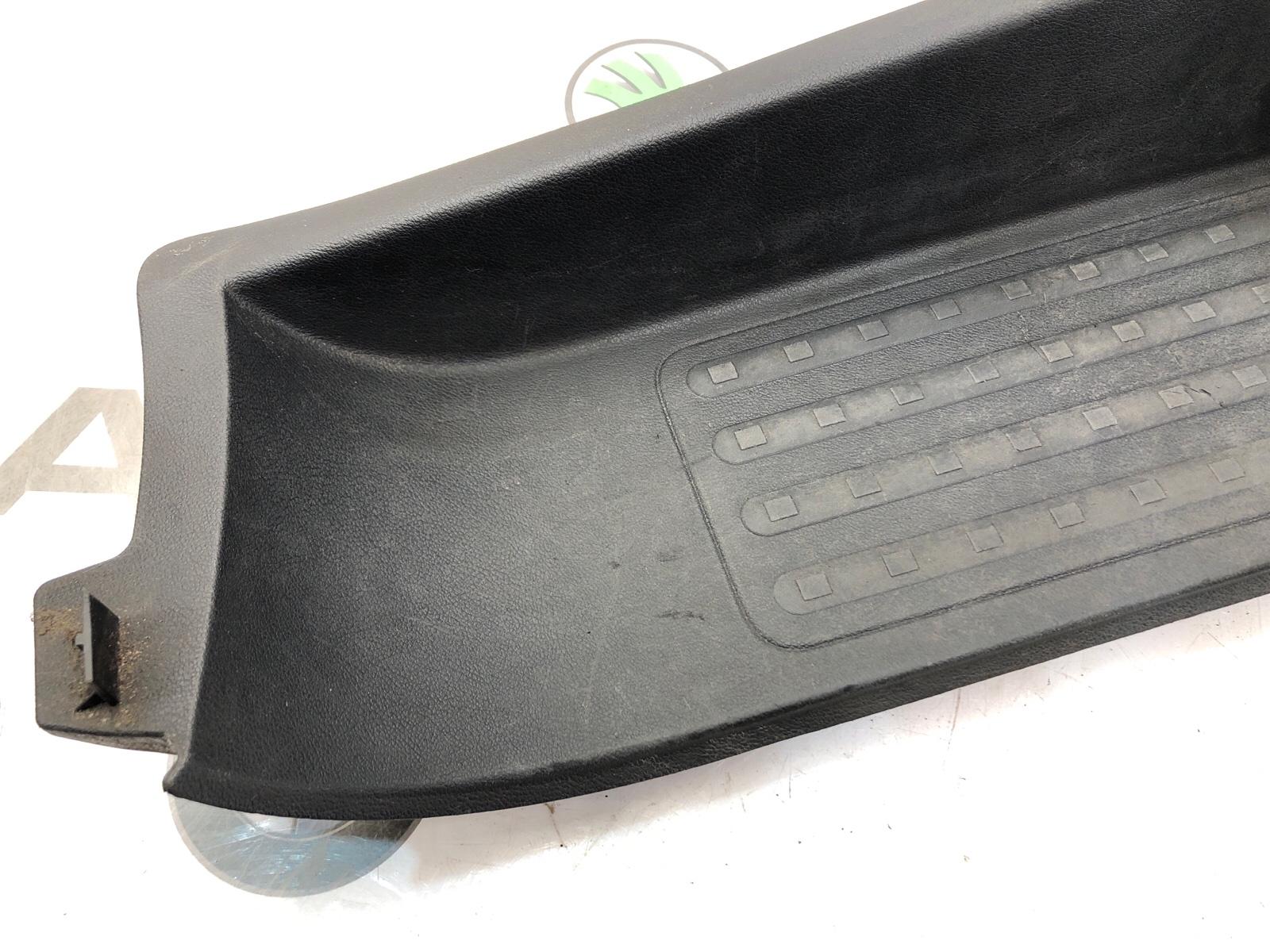 Накладка порога (внутренняя), 2000 рублей, Москва