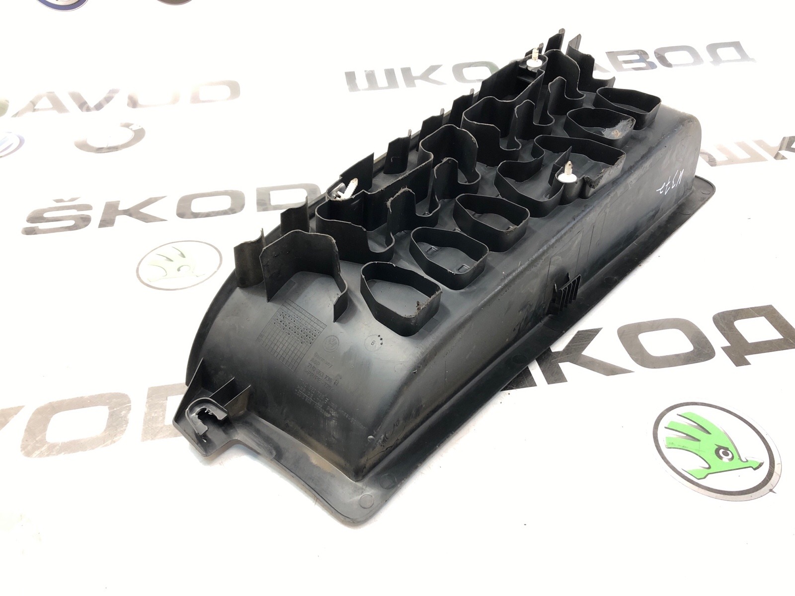 Накладка порога (внутренняя), 2000 рублей, Москва