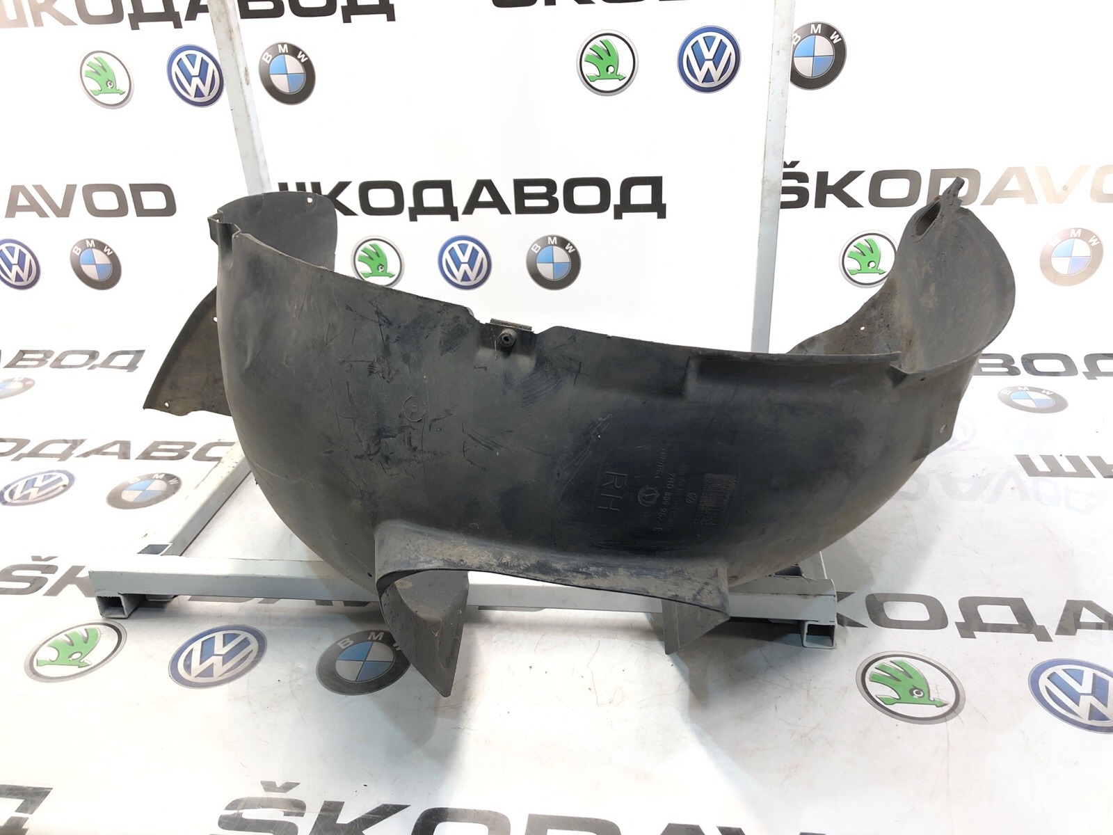 подкрылок, 7000 рублей, Москва