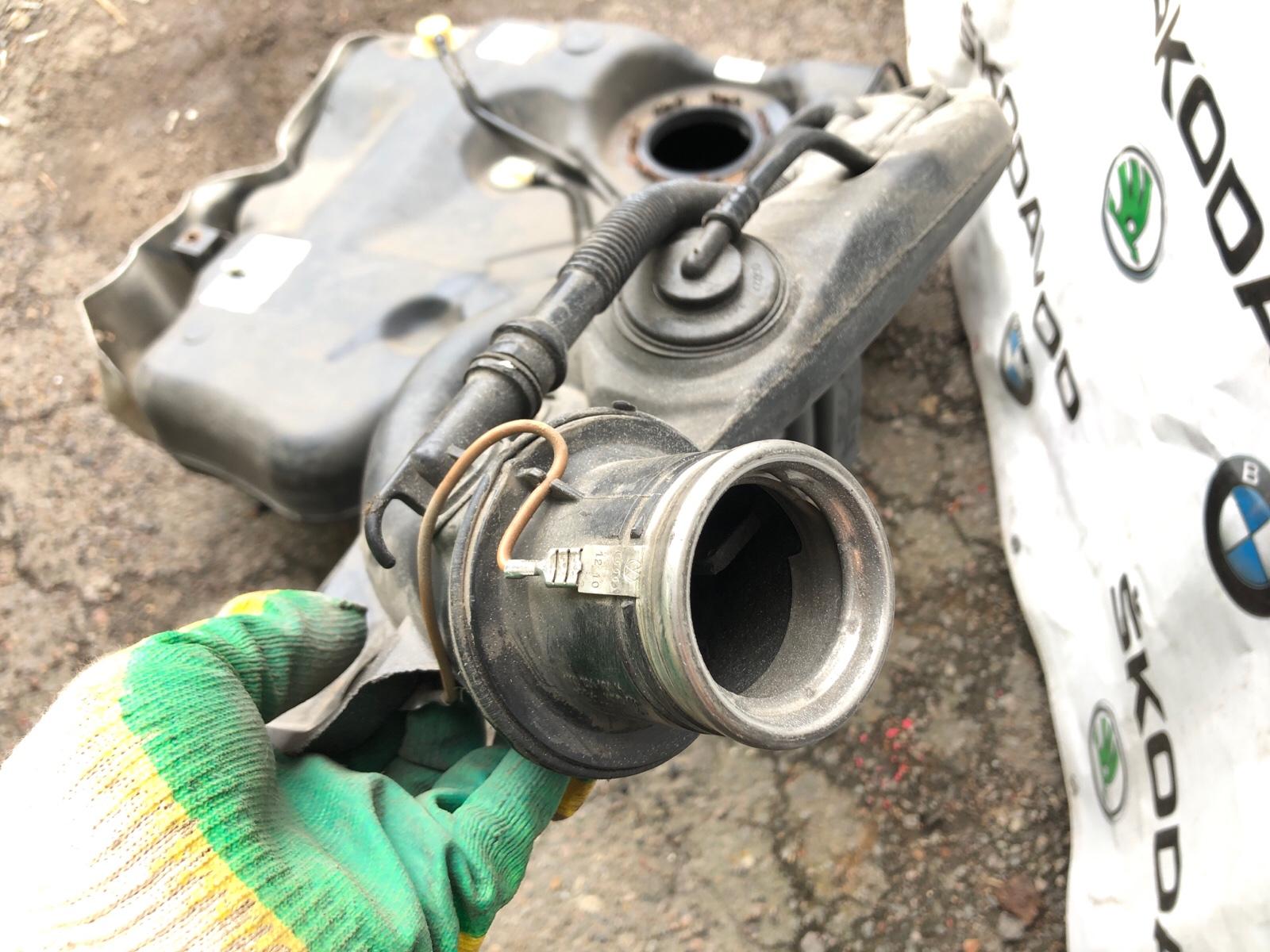 Бензобак, 2500 рублей, Москва