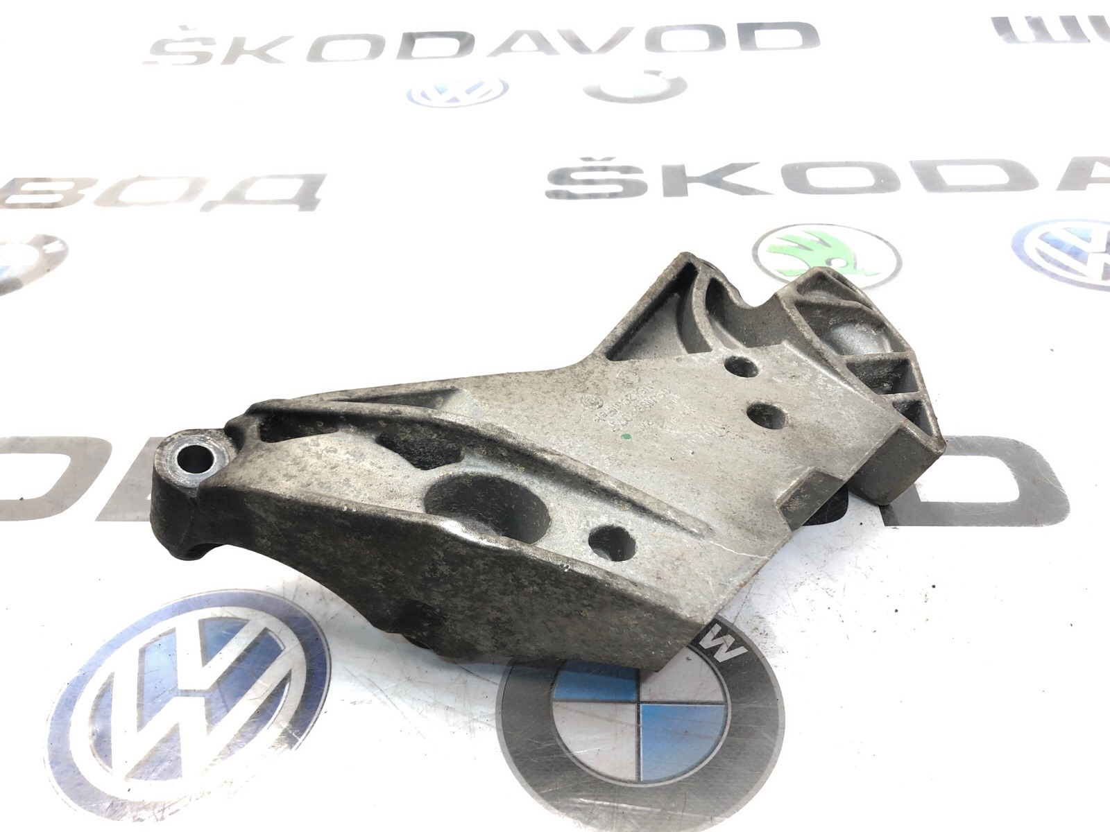 Кронштейн опоры двигателя, 2500 рублей, Москва