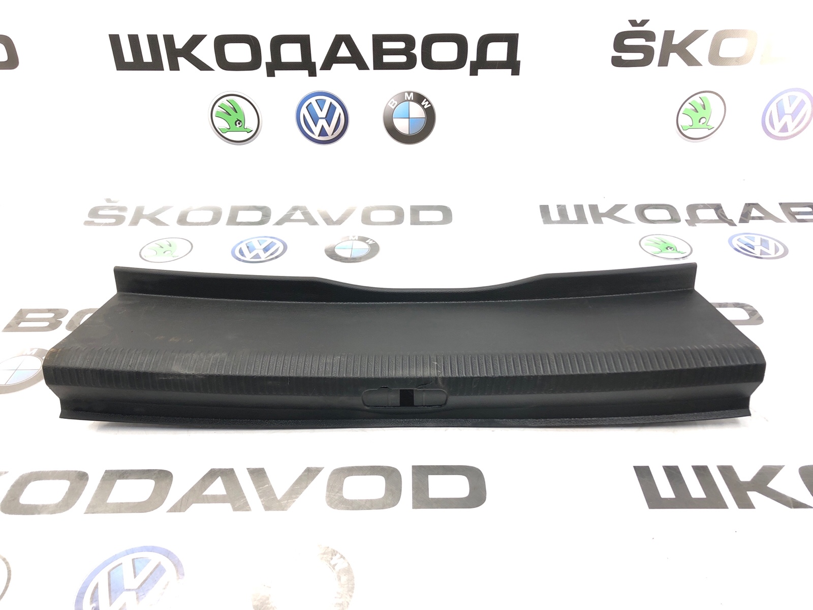 Накладка замка багажника, 1500 рублей, Москва