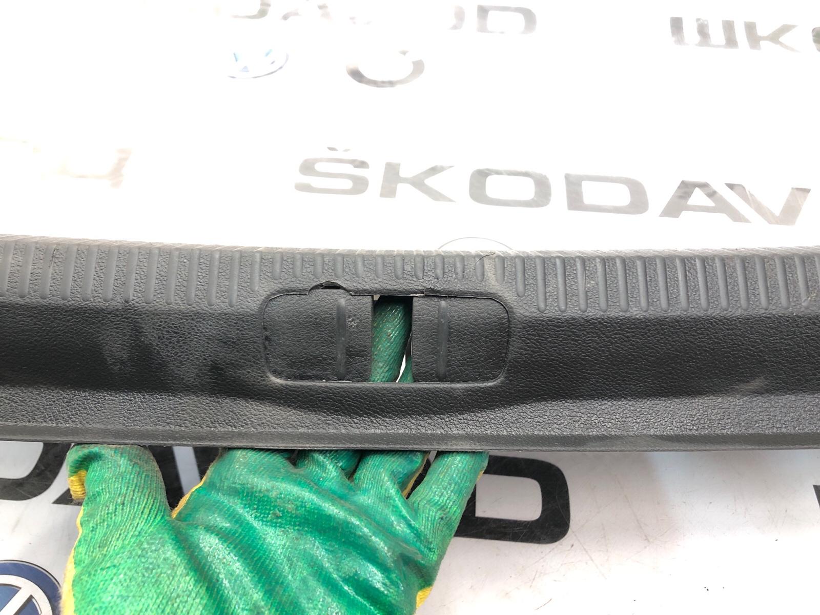 Накладка замка багажника, 1500 рублей, Москва