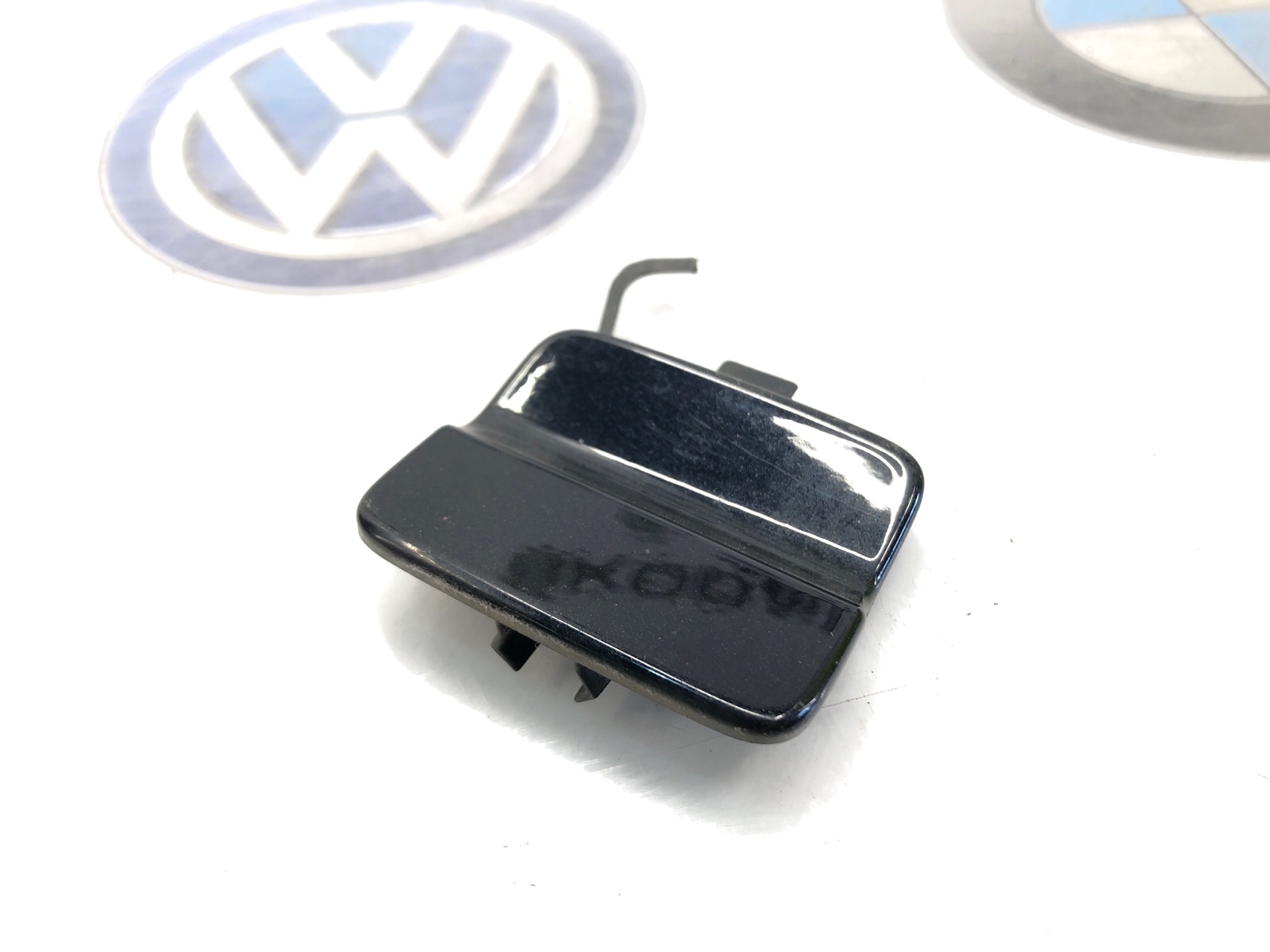 заглушка буксировочного крюка, 1000 рублей, Москва