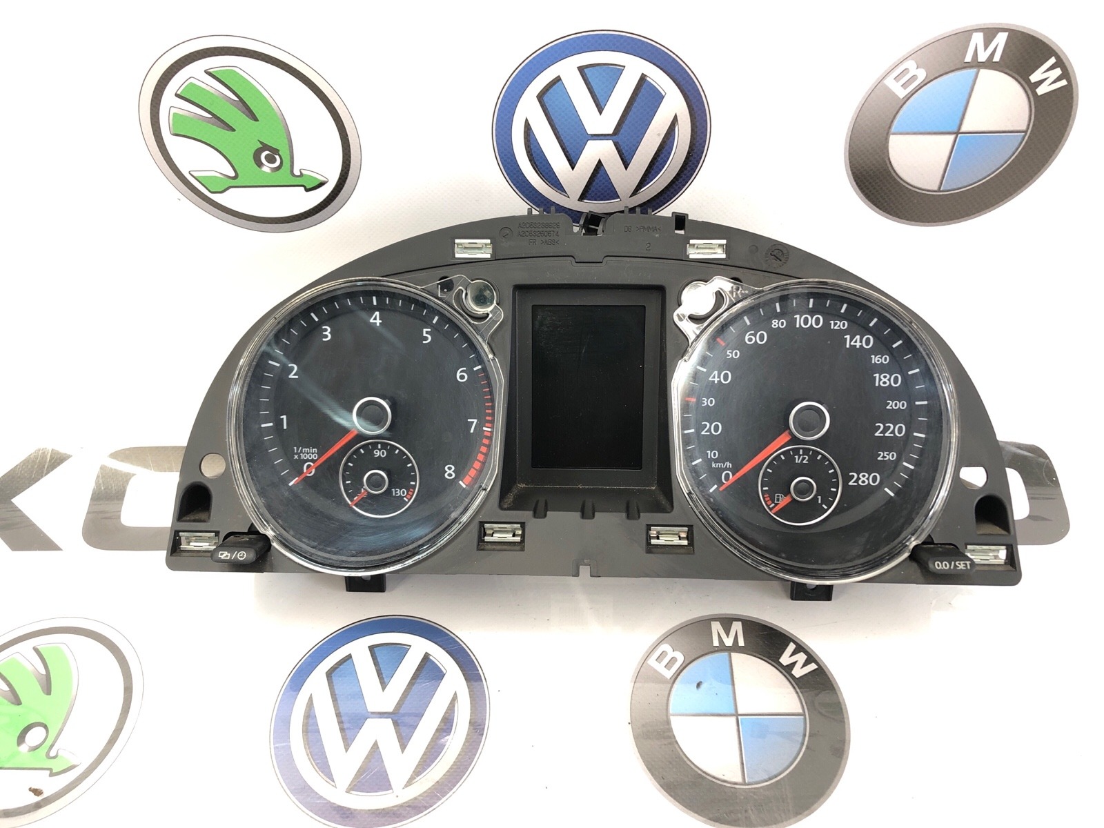 панель приборов, 7000 рублей, Москва