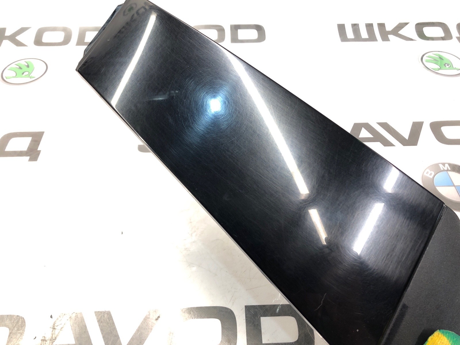 накладка центральной стойки, 1000 рублей, Москва