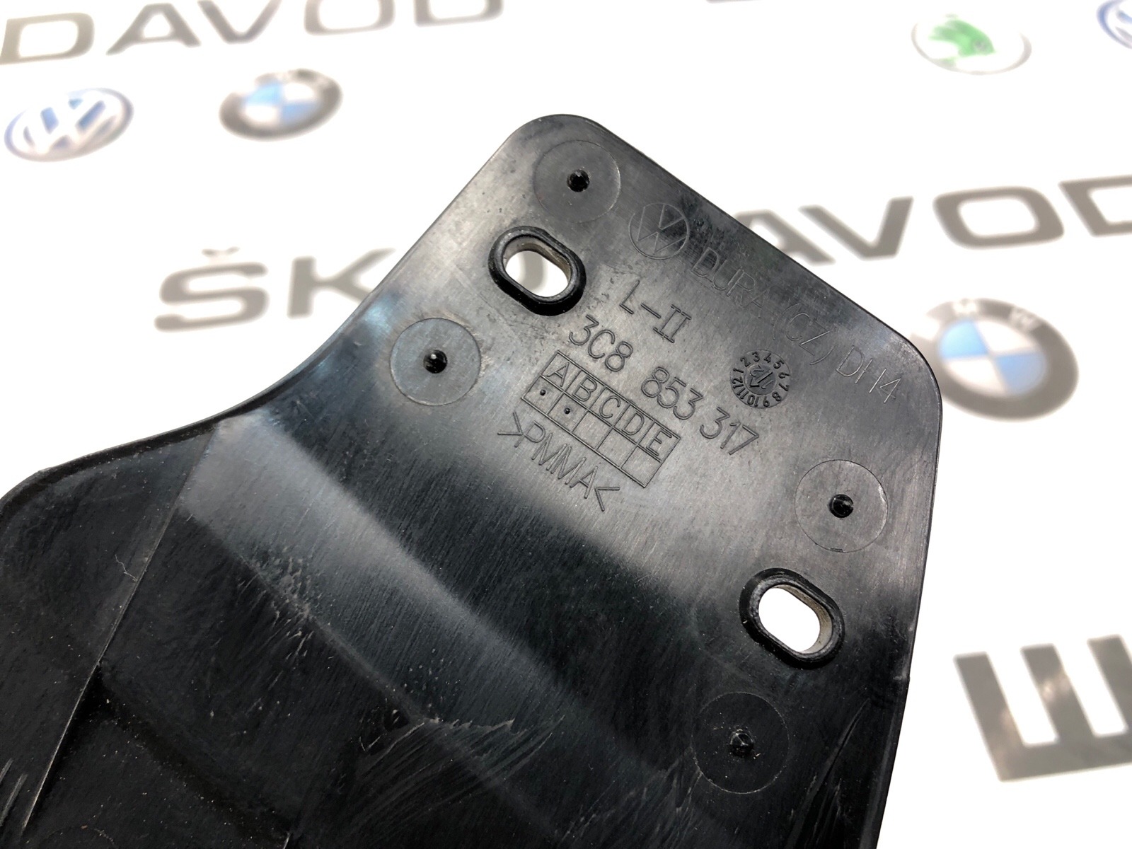 накладка центральной стойки, 1000 рублей, Москва