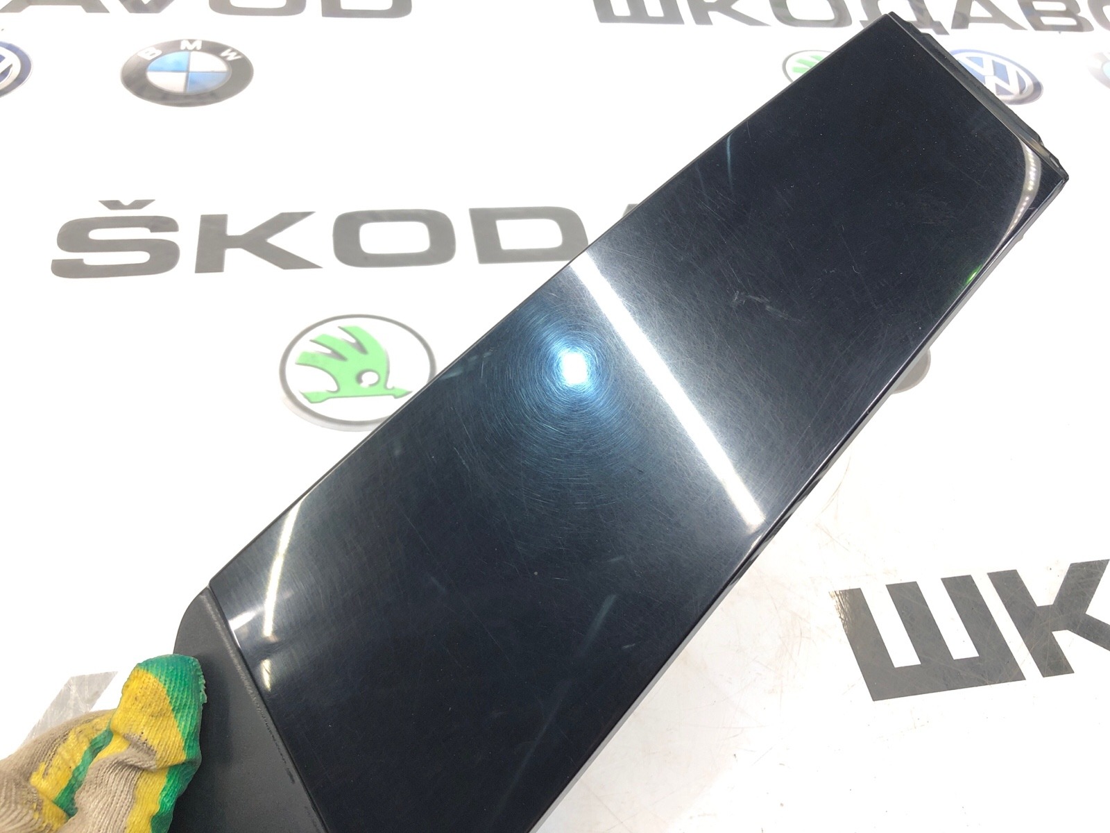 накладка центральной стойки, 1000 рублей, Москва