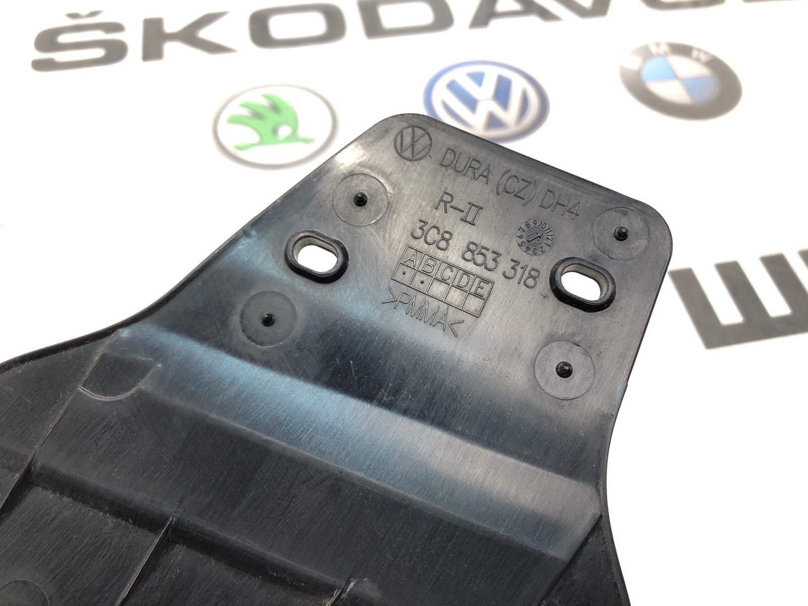 накладка центральной стойки, 1000 рублей, Москва